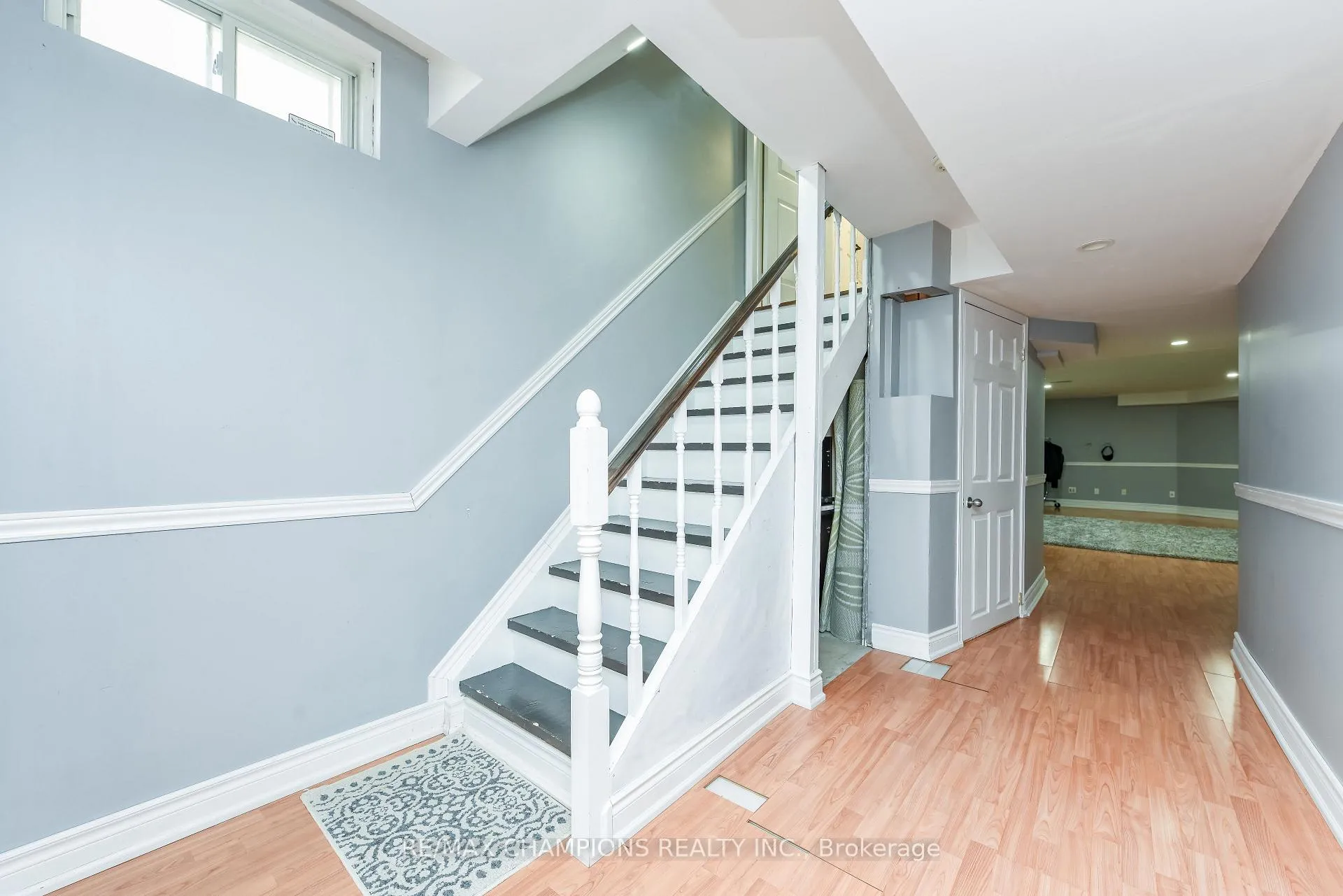 Photo 40 of 205 Blue Willow Drive, Vaughan, East Woodbridge — HOMEH