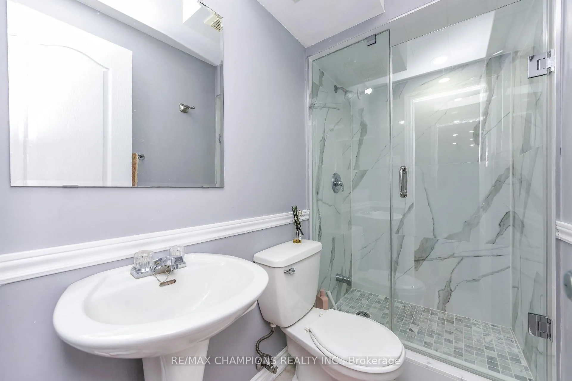 Photo 42 of 205 Blue Willow Drive, Vaughan, East Woodbridge — HOMEH
