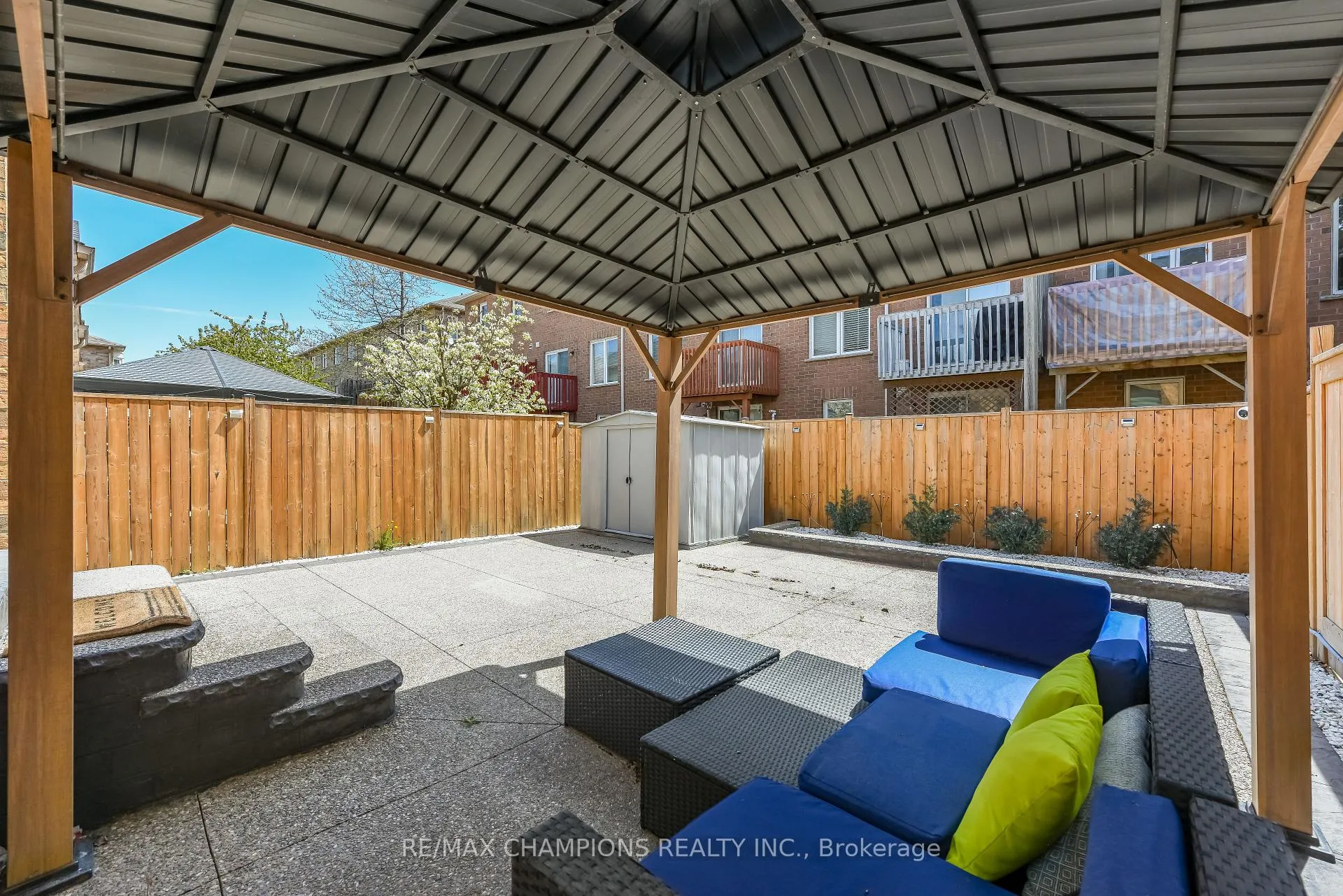Photo 46 of 205 Blue Willow Drive, Vaughan, East Woodbridge — HOMEH