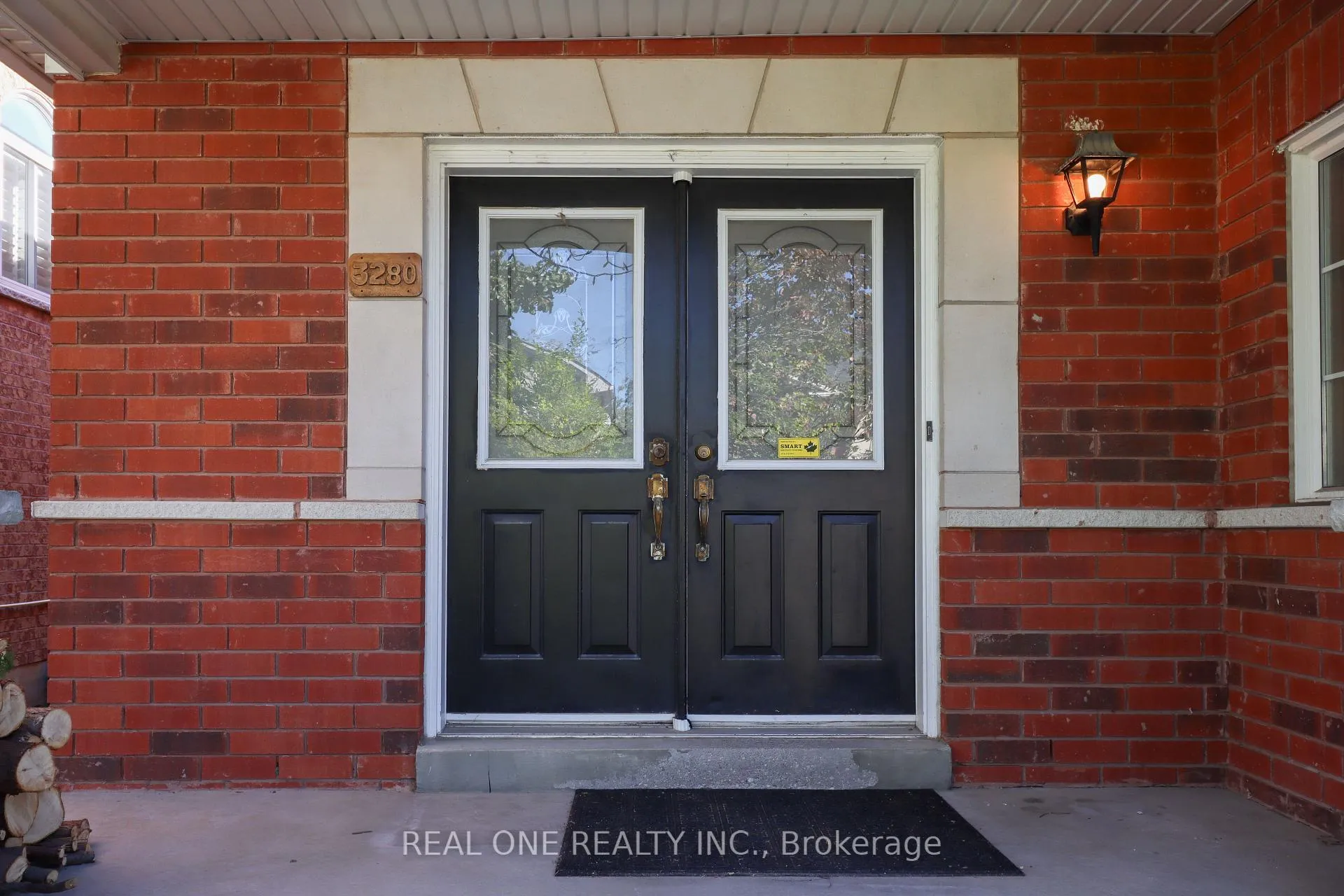 Photo 2 of 3280 Ridgeleigh Heights, Mississauga, Churchill Meadows — HOMEH