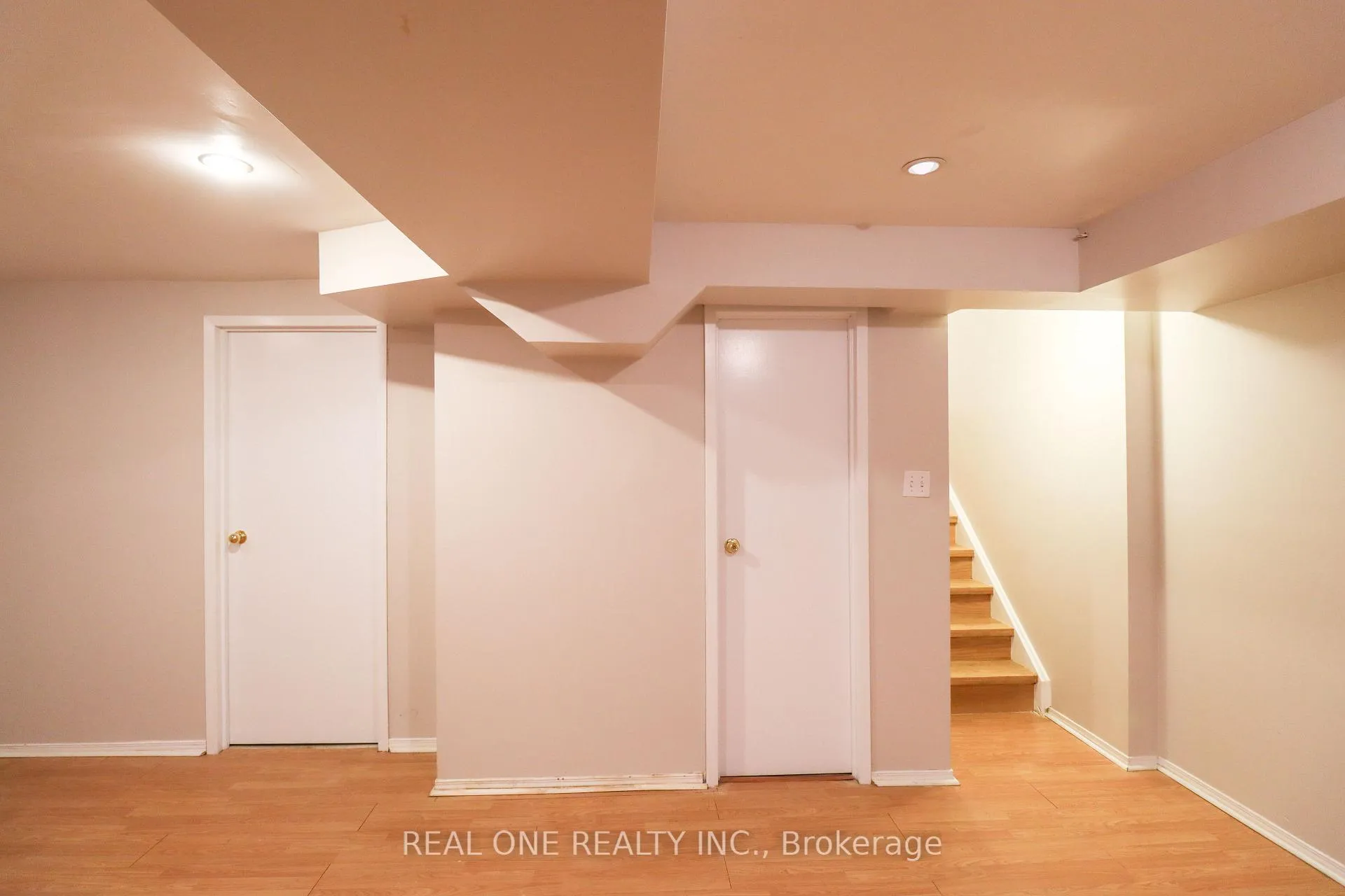 Photo 34 of 3280 Ridgeleigh Heights, Mississauga, Churchill Meadows — HOMEH