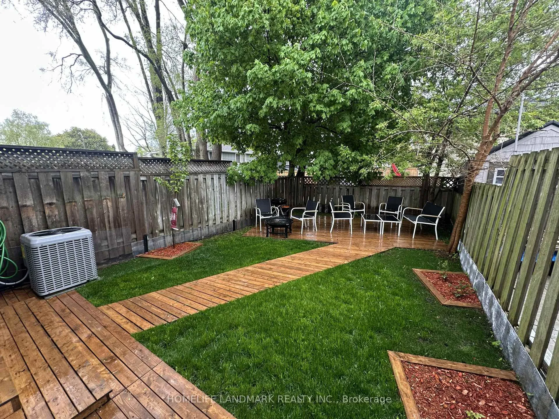 Photo 23 of 754 Parkview Crescent, Cambridge — HOMEH