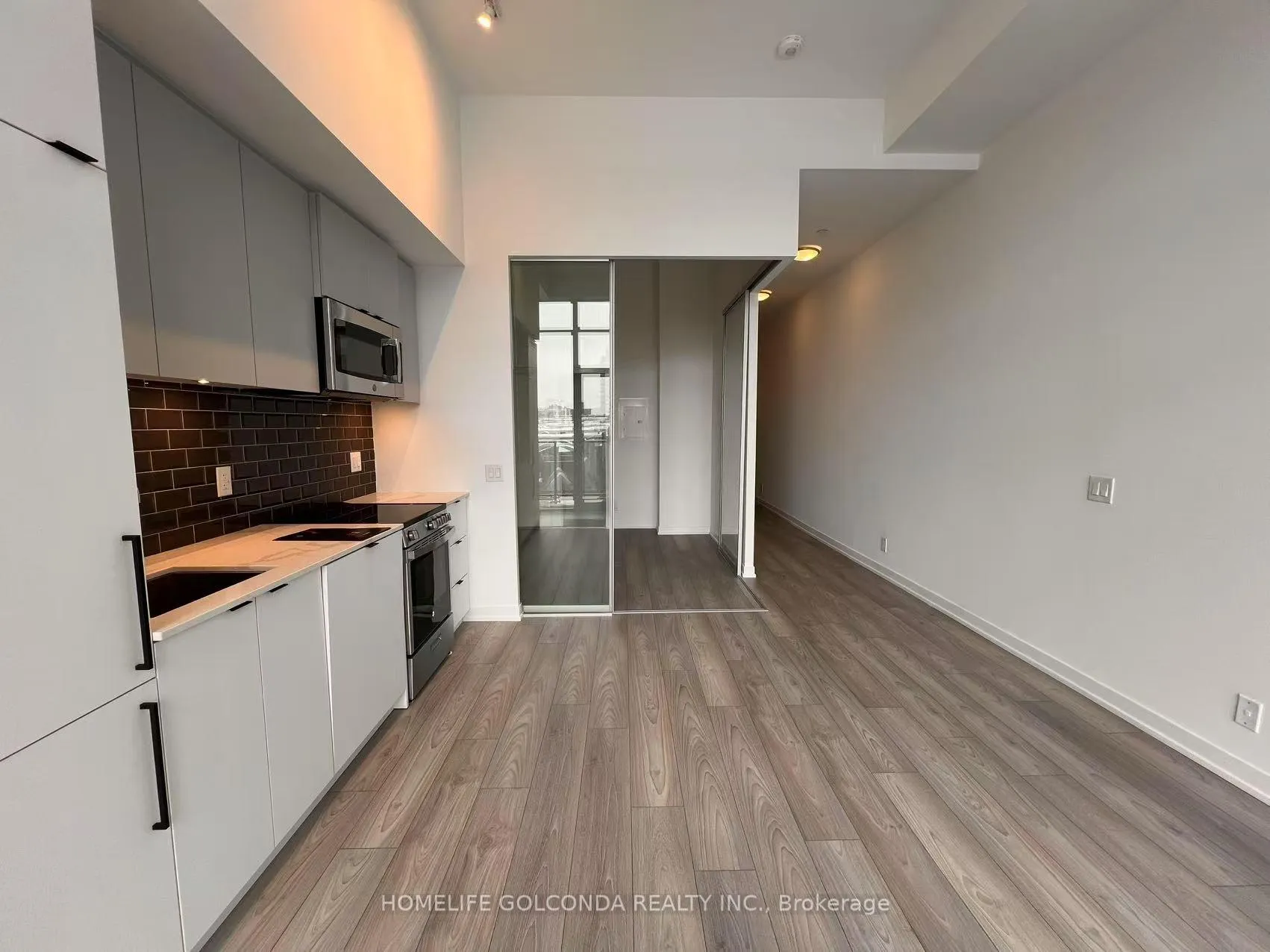 Photo 5 of Unit 403, 1182 King Street, Toronto, South Parkdale — HOMEH