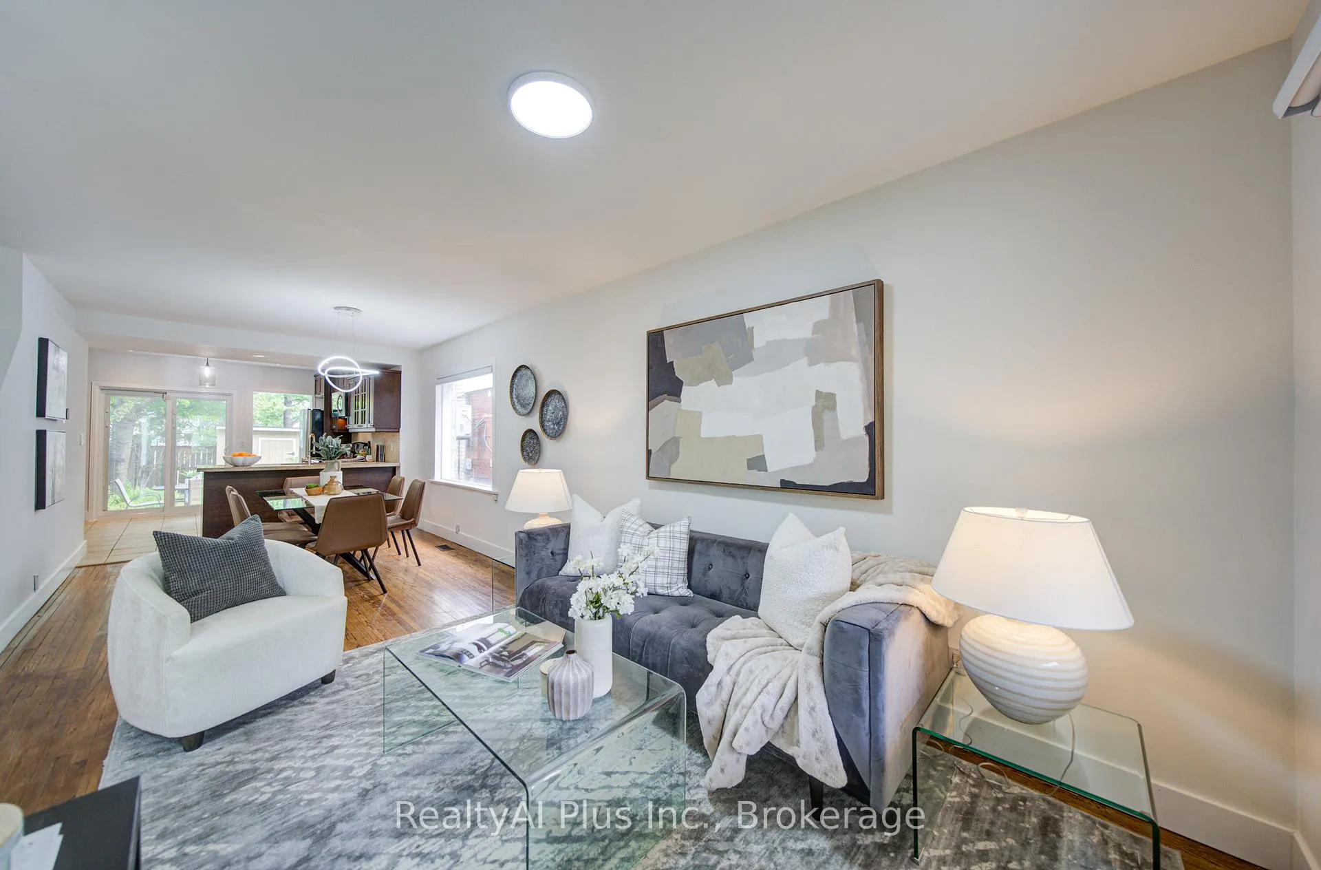 Photo 8 of 14 Athletic Avenue, Toronto, Greenwood-Coxwell — HOMEH