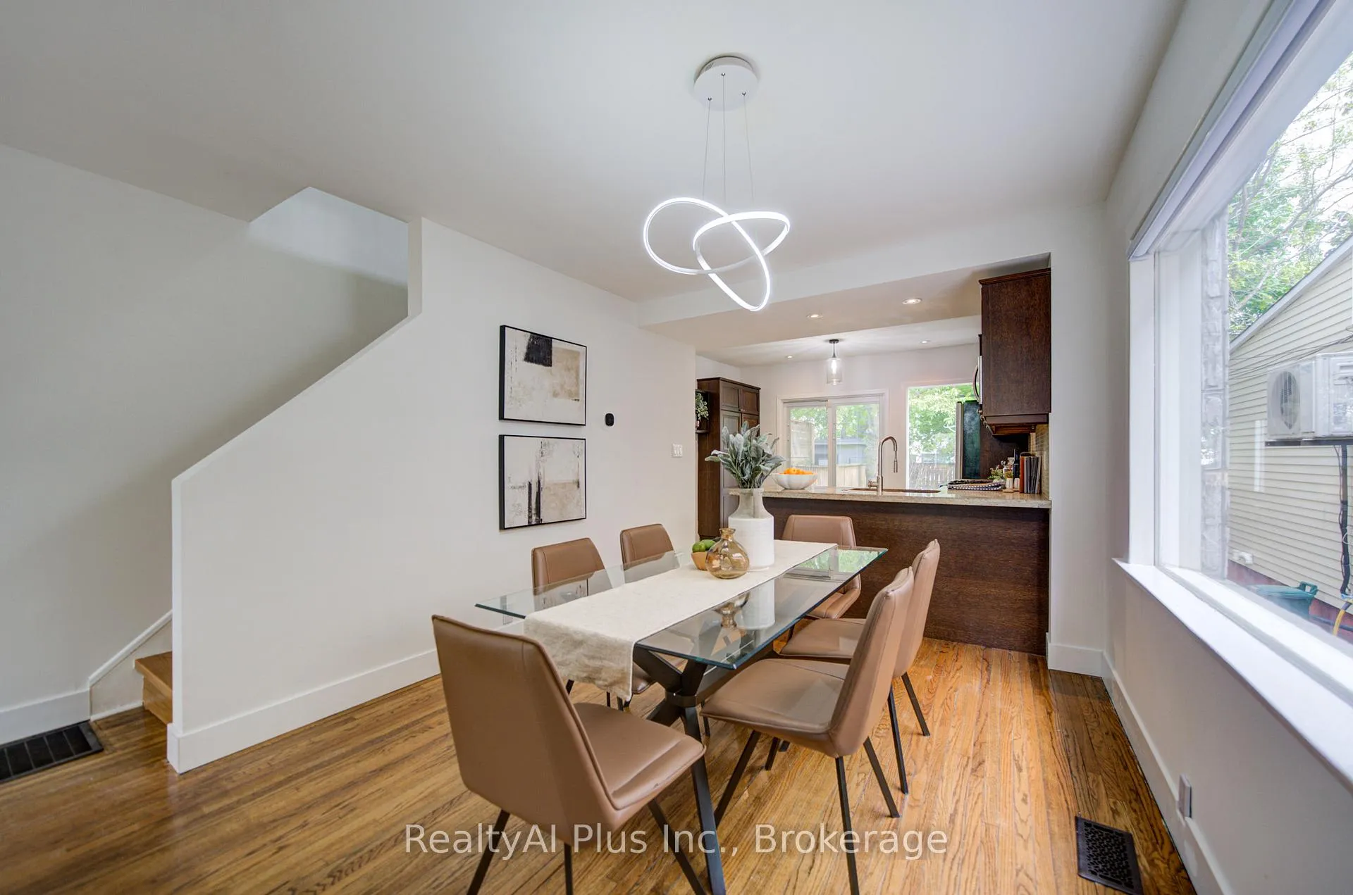 Photo 10 of 14 Athletic Avenue, Toronto, Greenwood-Coxwell — HOMEH