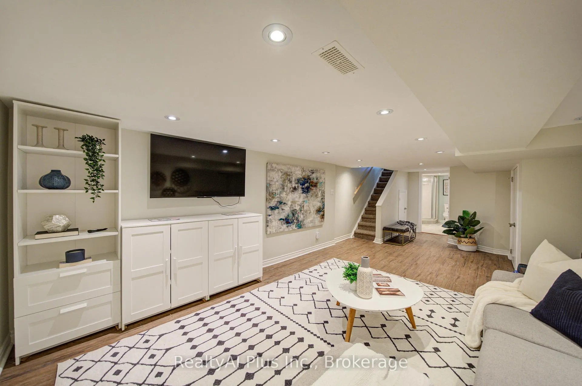 Photo 32 of 14 Athletic Avenue, Toronto, Greenwood-Coxwell — HOMEH
