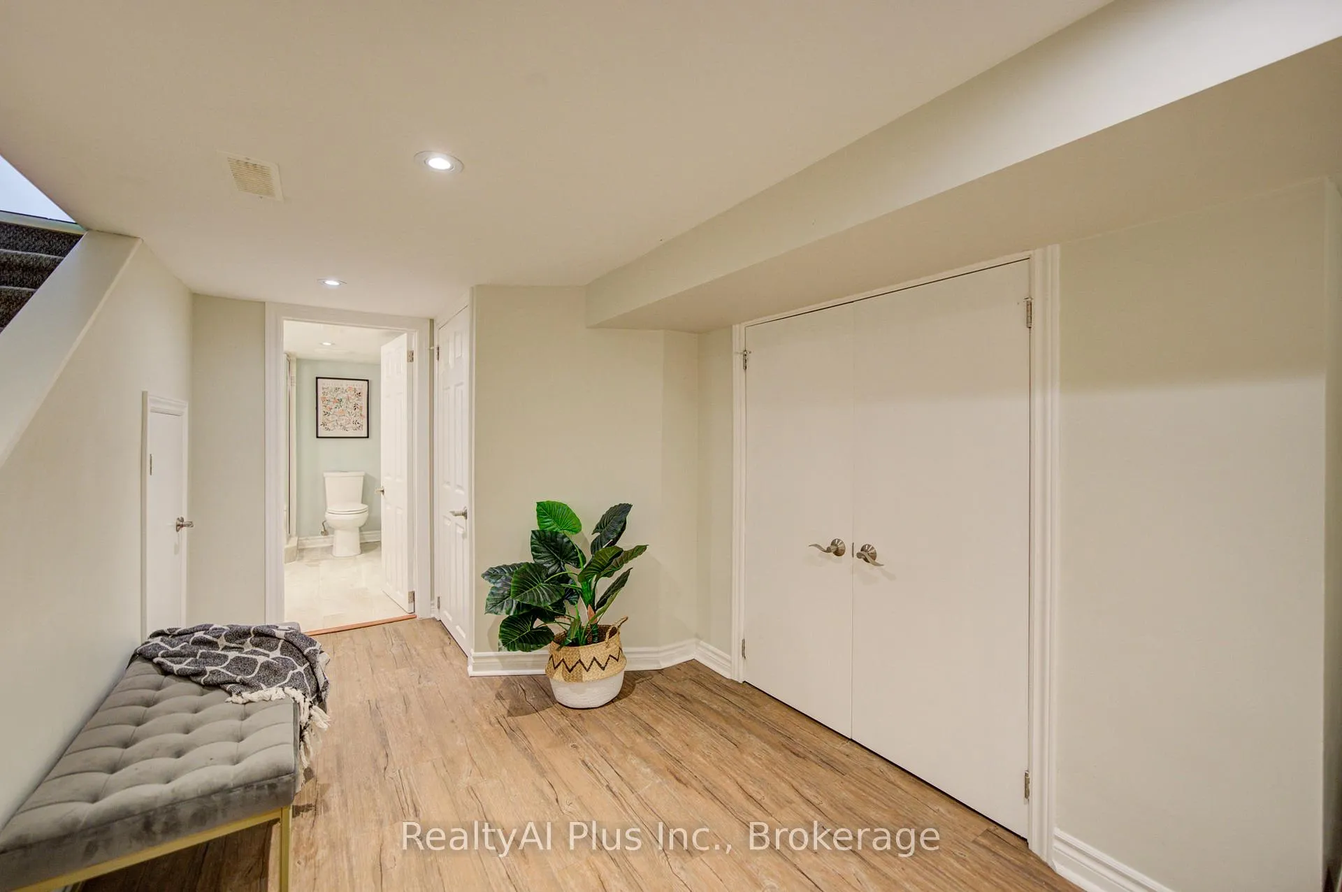 Photo 33 of 14 Athletic Avenue, Toronto, Greenwood-Coxwell — HOMEH