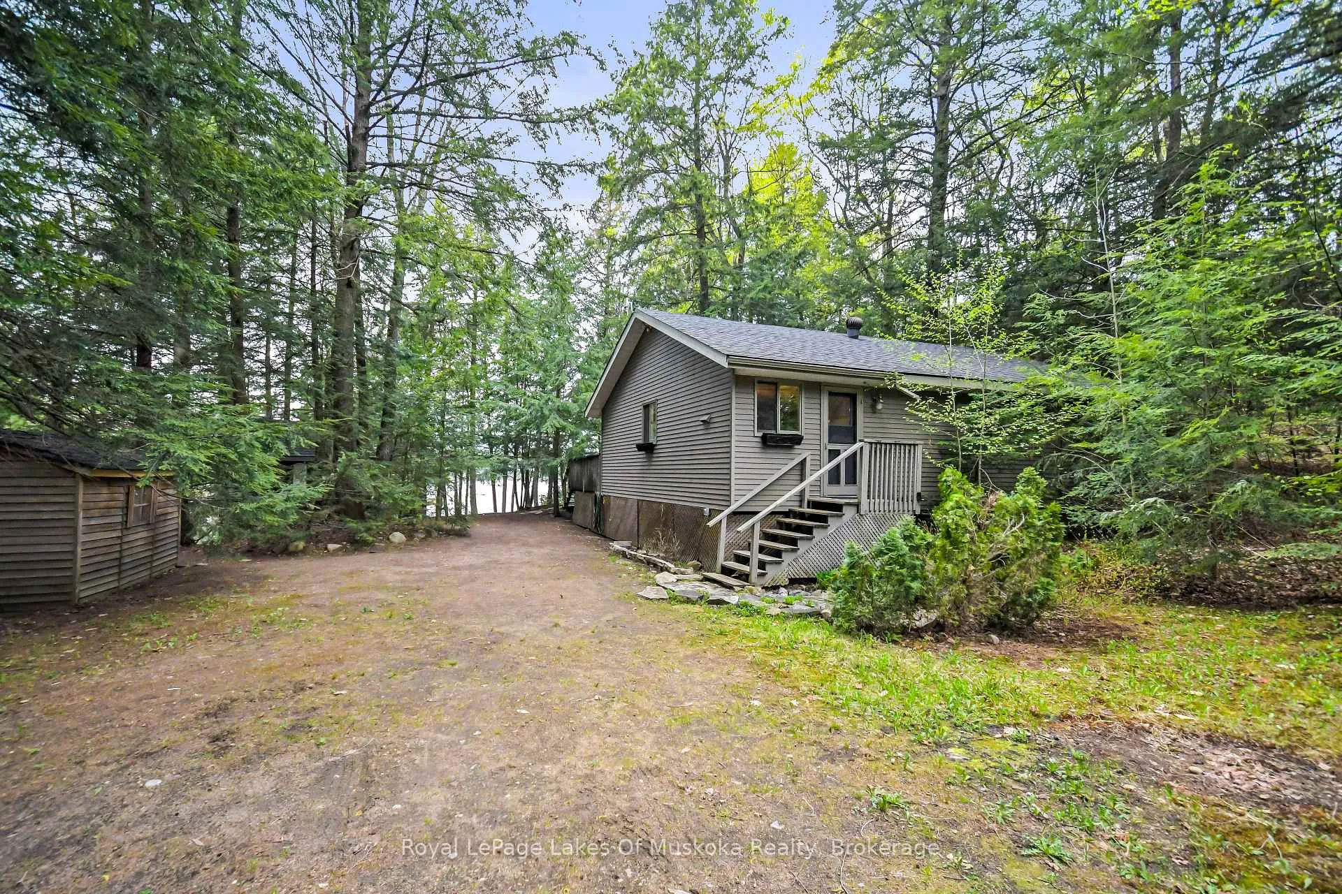 Photo 2 of 1122 Bigwind Lake Road, Bracebridge, Oakley — HOMEH