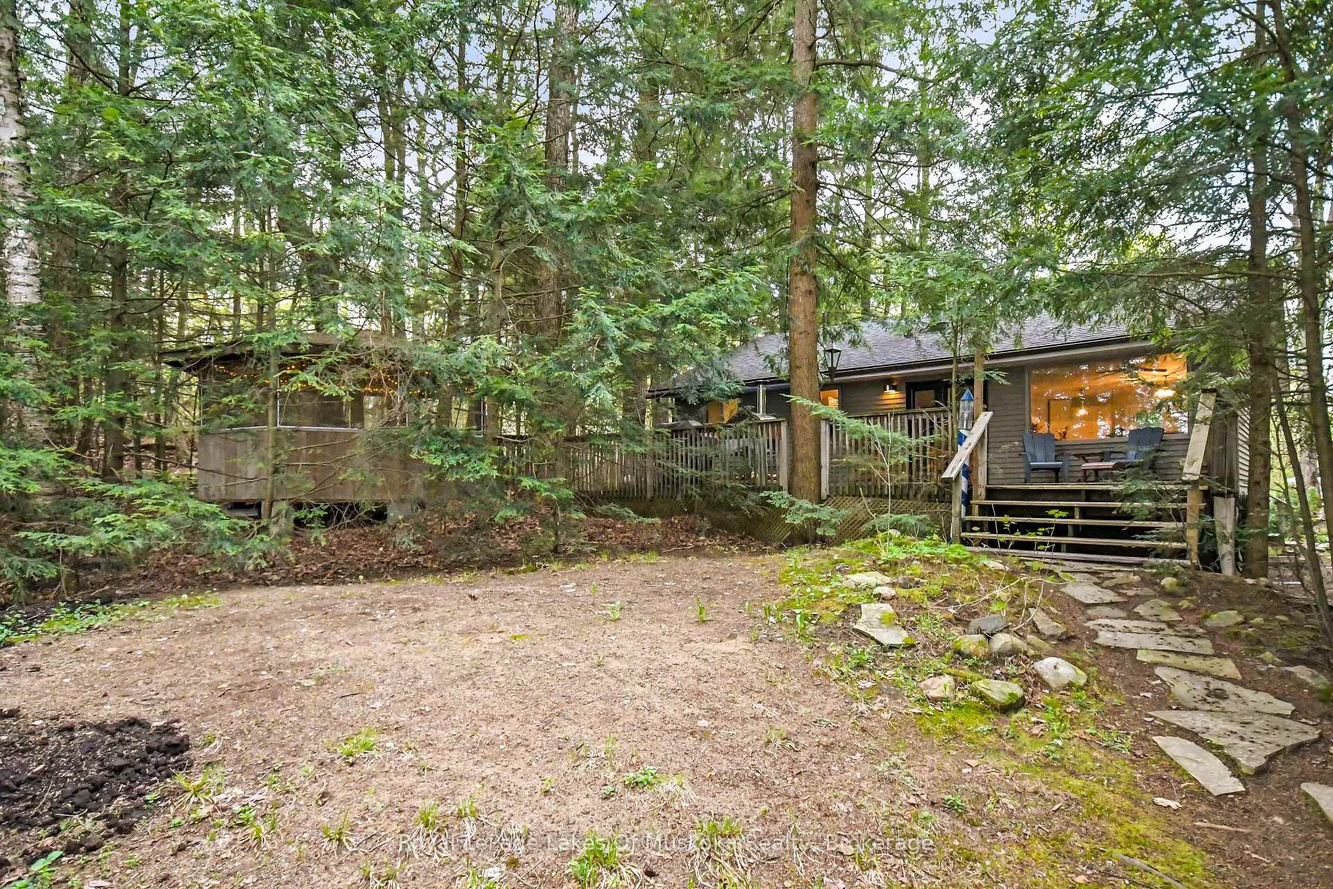 Photo 22 of 1122 Bigwind Lake Road, Bracebridge, Oakley — HOMEH