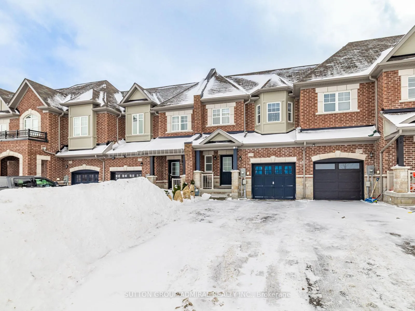Photo 1 of 1215 Peelar Crescent, Innisfil, Lefroy — HOMEH