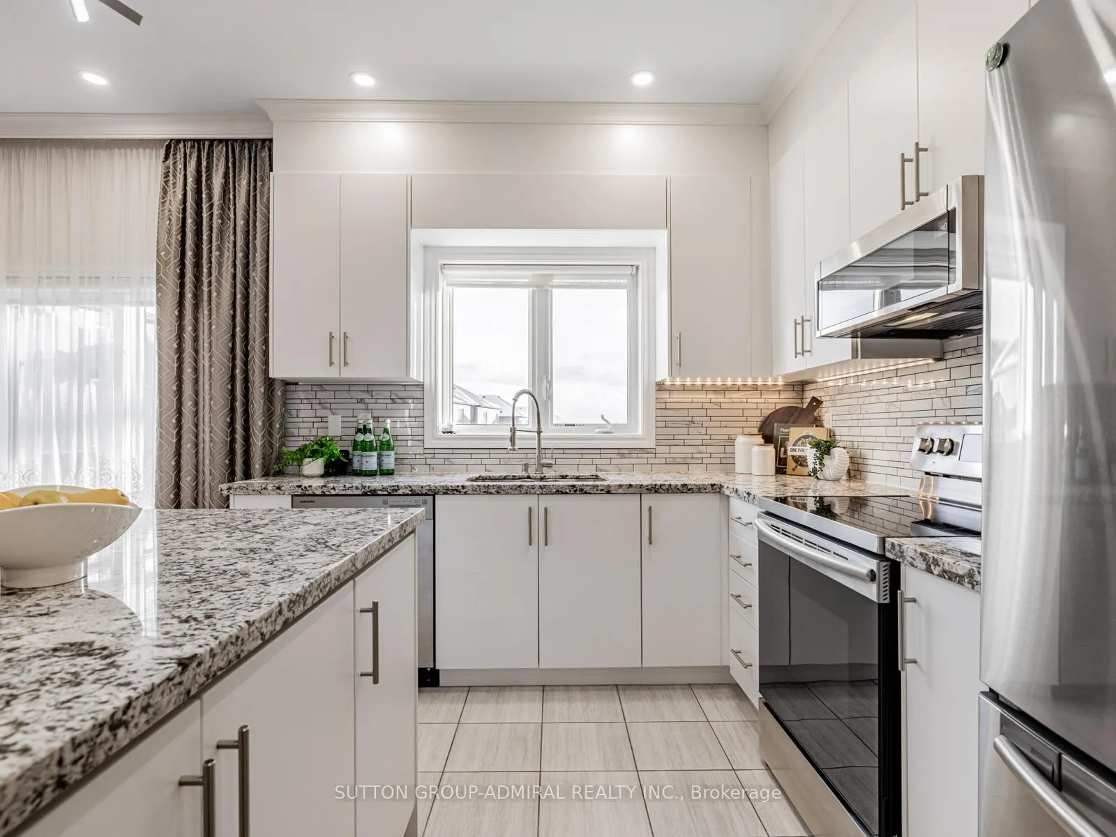 Photo 21 of 1215 Peelar Crescent, Innisfil, Lefroy — HOMEH