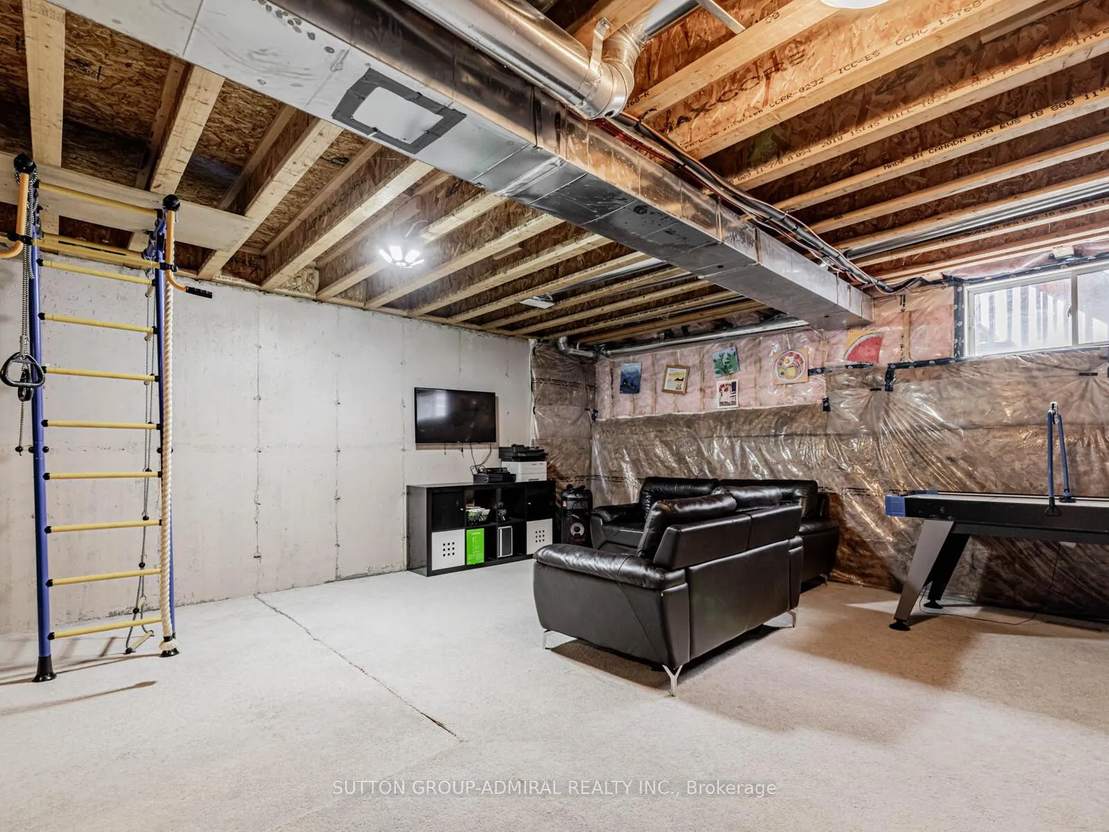 Photo 32 of 1215 Peelar Crescent, Innisfil, Lefroy — HOMEH
