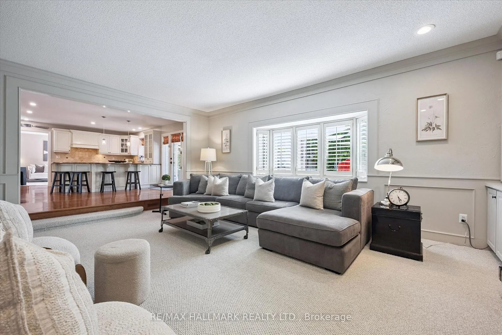 Photo 9 of 98 Rosemary Lane, Hamilton, Ancaster — HOMEH