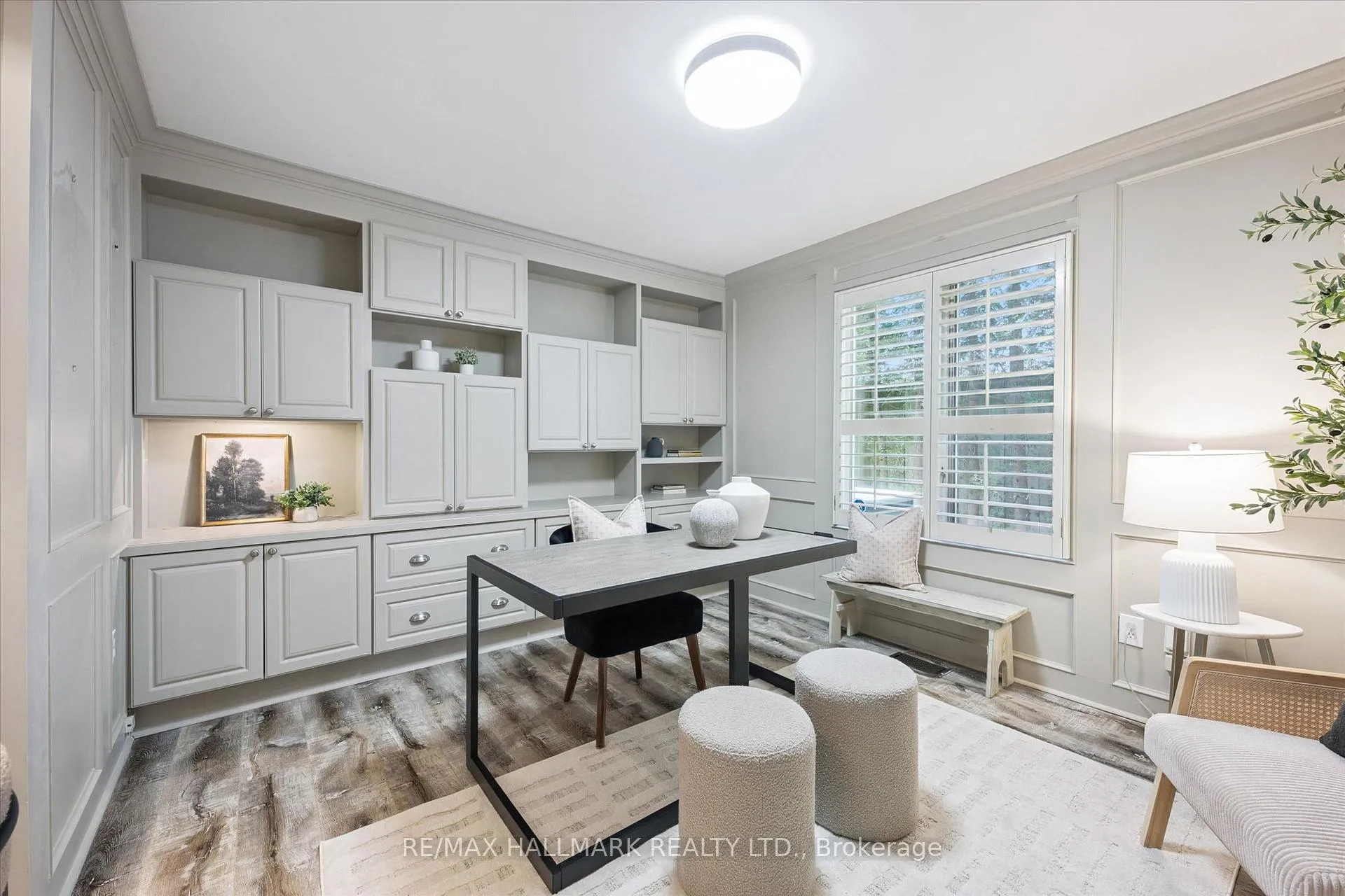 Photo 16 of 98 Rosemary Lane, Hamilton, Ancaster — HOMEH
