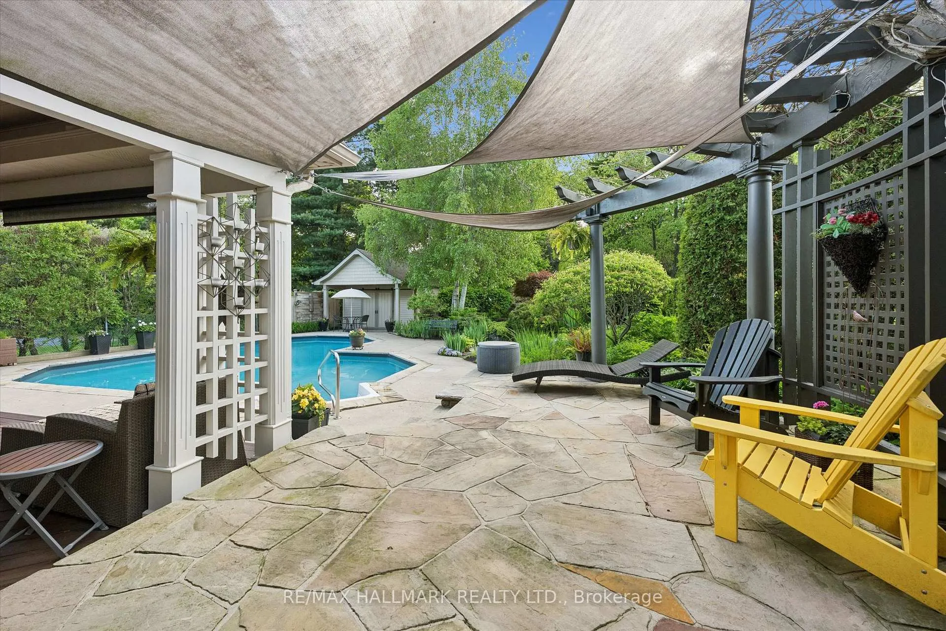 Photo 41 of 98 Rosemary Lane, Hamilton, Ancaster — HOMEH