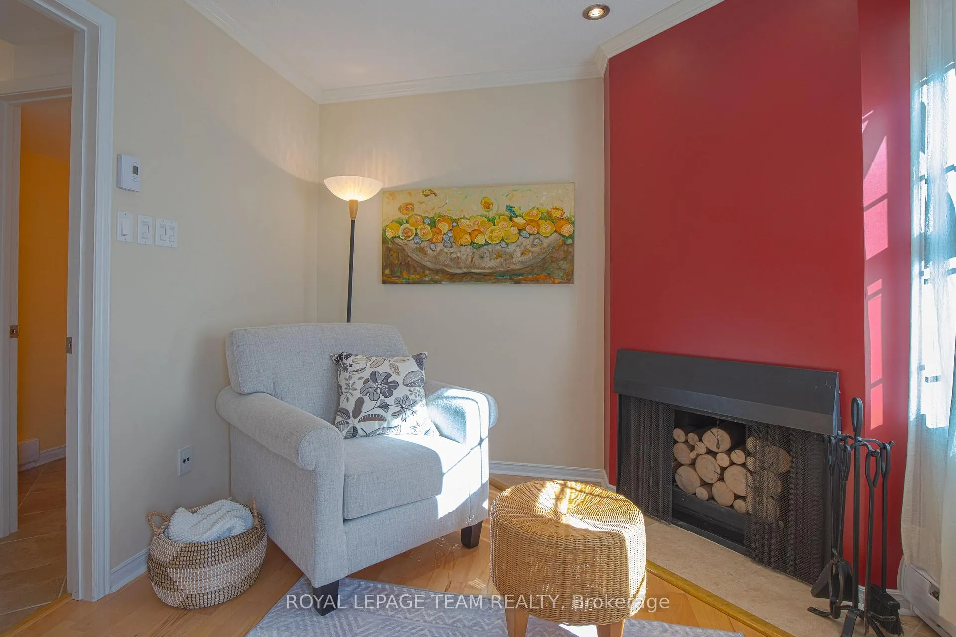 Photo 24 of 8 Moorside Private, Ottawa, Carleton Heights — HOMEH
