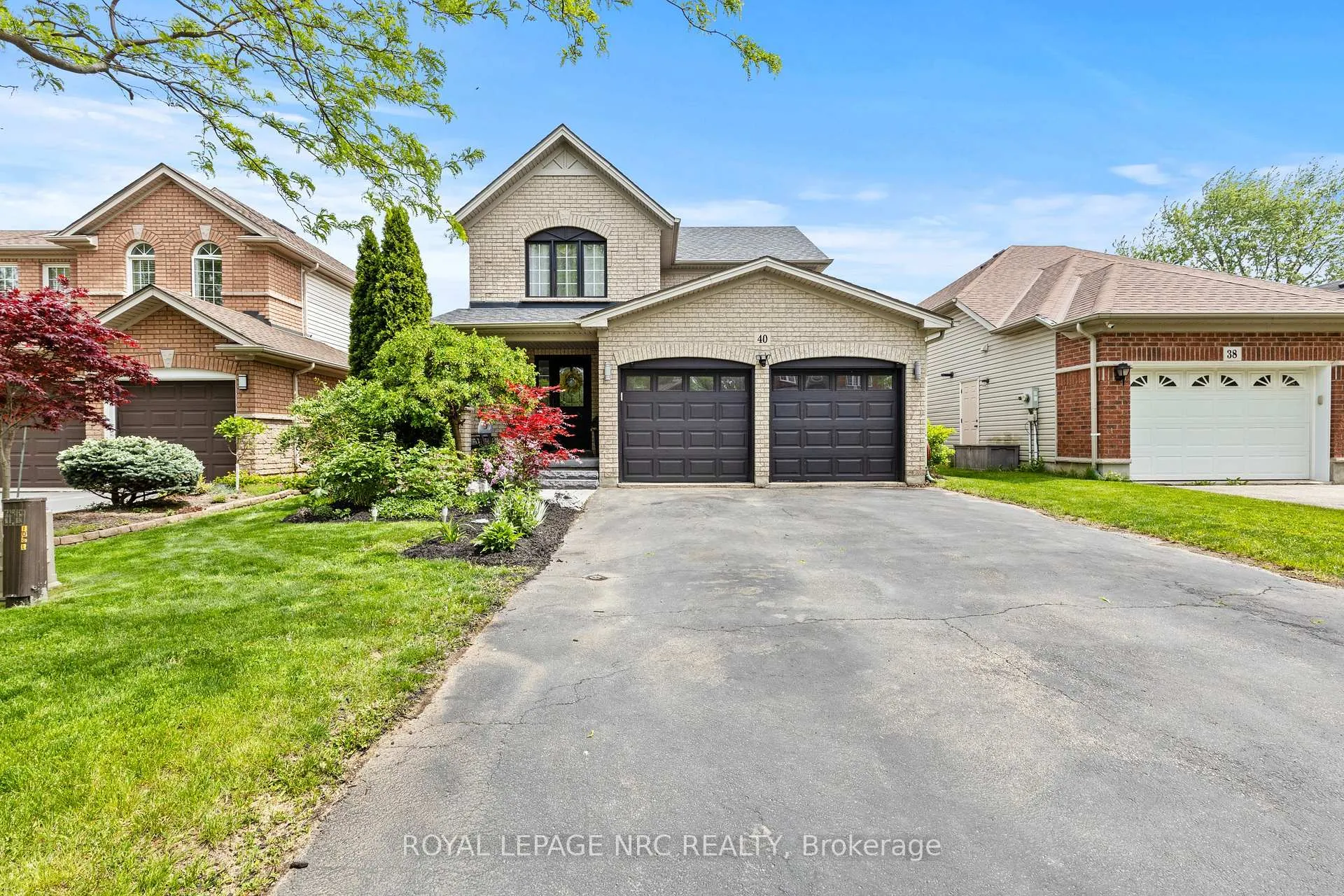 Photo 2 of 40 Longfellow Avenue, St. Catharines, Haig — HOMEH
