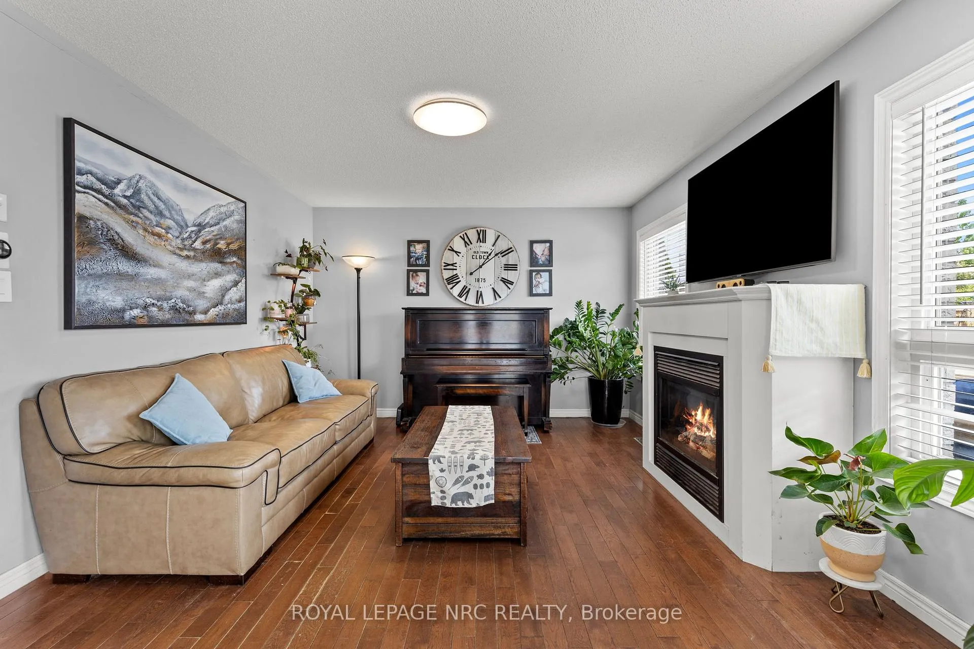 Photo 10 of 40 Longfellow Avenue, St. Catharines, Haig — HOMEH