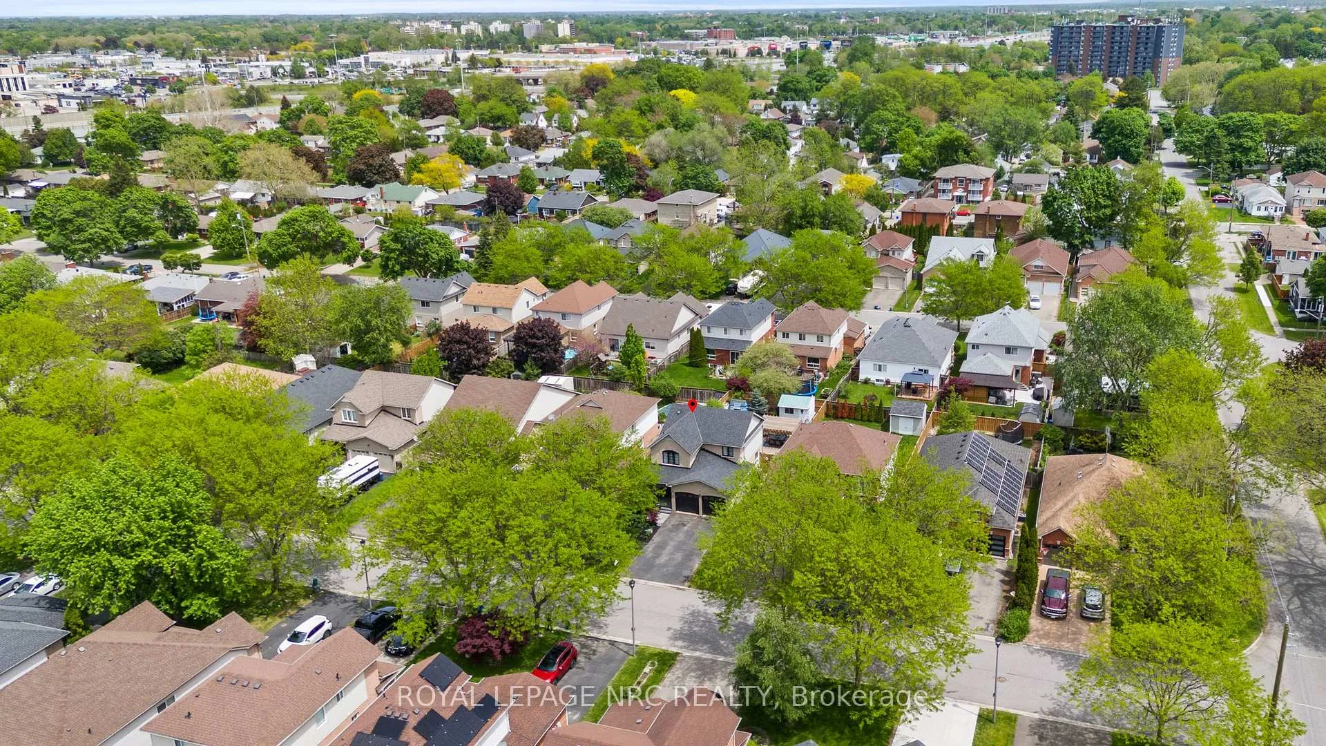 Photo 31 of 40 Longfellow Avenue, St. Catharines, Haig — HOMEH