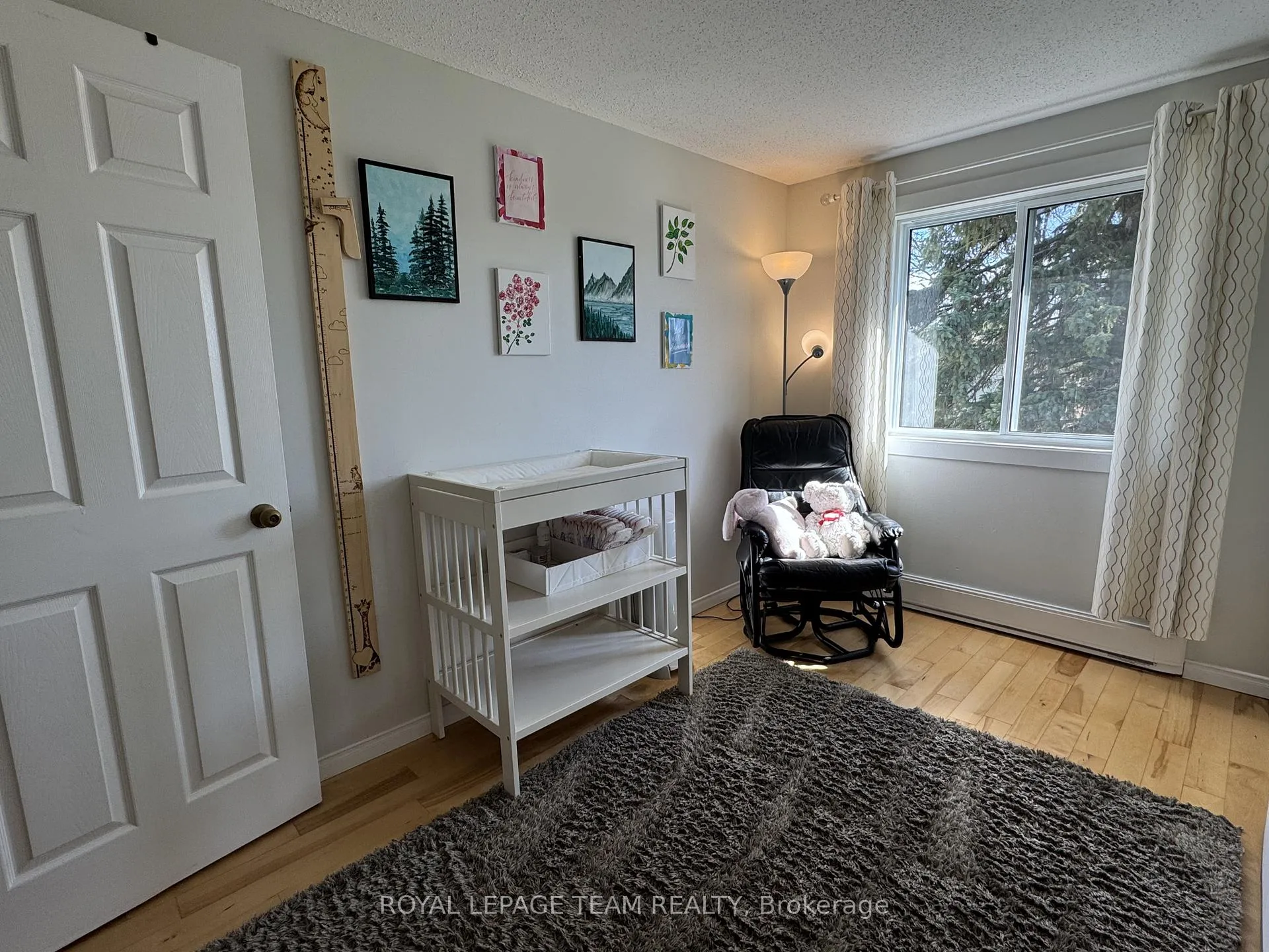 Photo 27 of Unit B, 21 Woodvale Green, Ottawa, Craig Henry/Woodvale — HOMEH