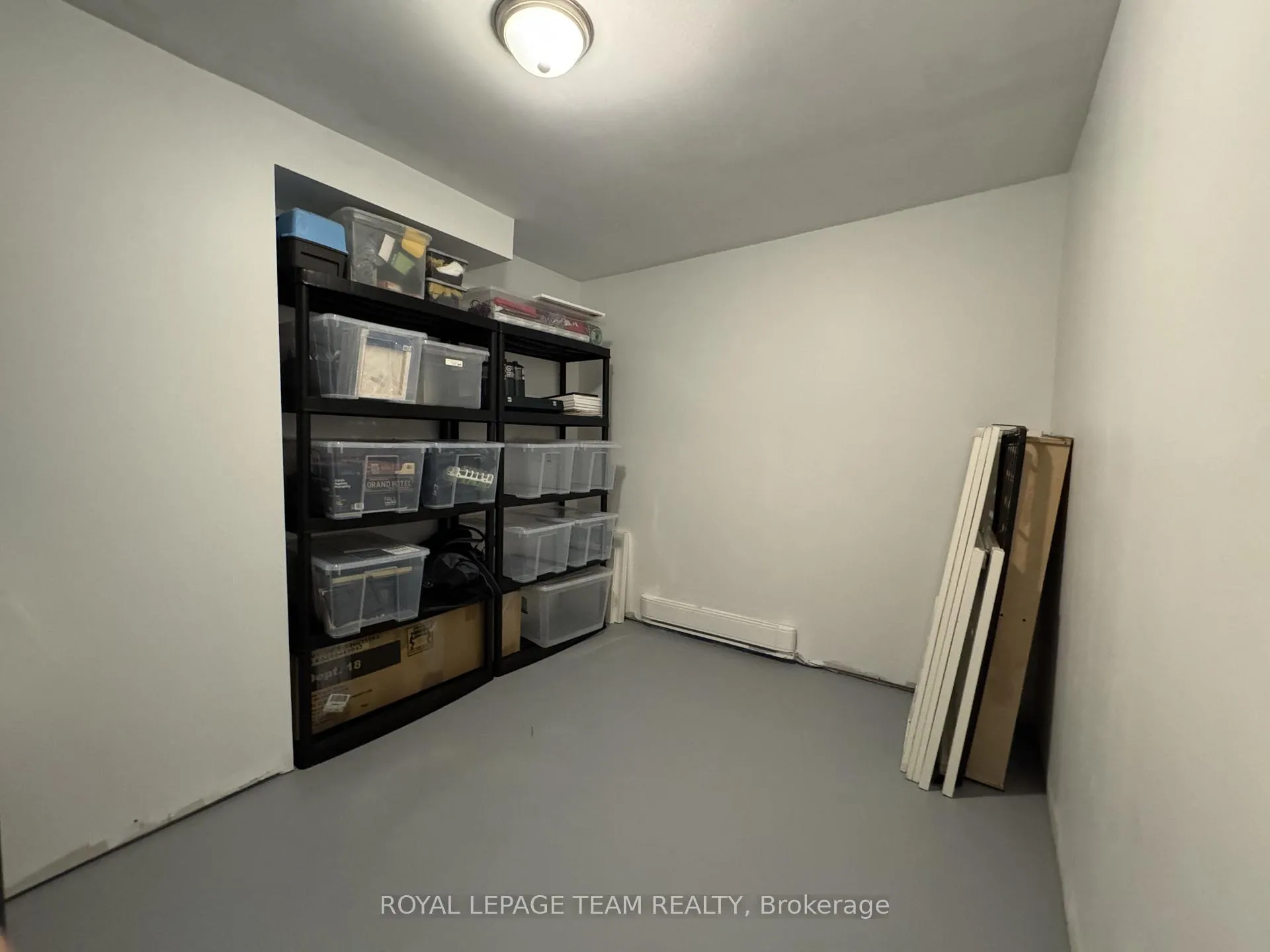 Photo 34 of Unit B, 21 Woodvale Green, Ottawa, Craig Henry/Woodvale — HOMEH
