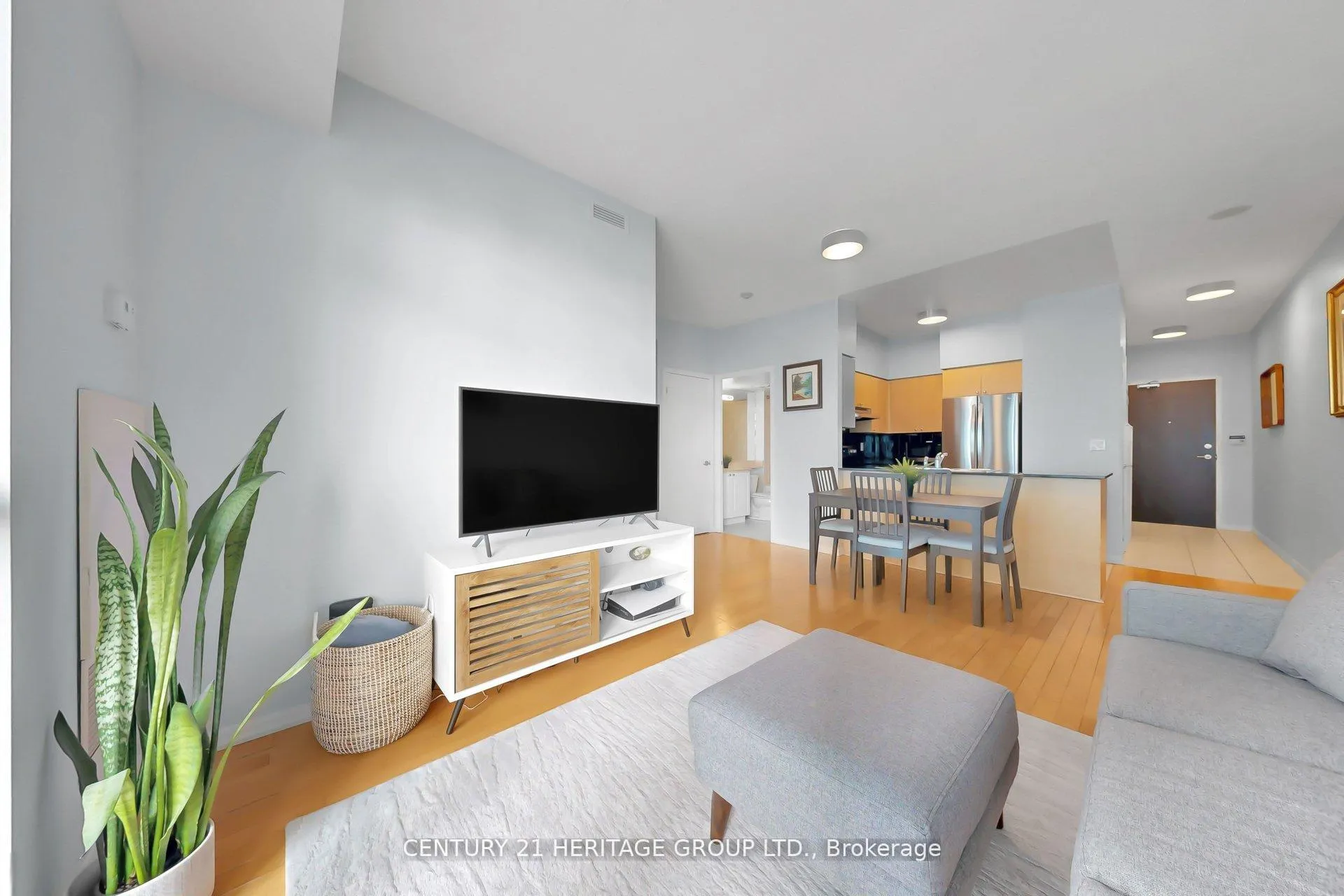 Photo 24 of Unit 2713, 231 Fort York Boulevard, Toronto, Niagara — HOMEH