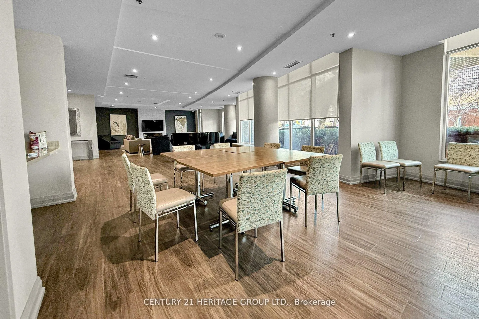 Photo 40 of Unit 2713, 231 Fort York Boulevard, Toronto, Niagara — HOMEH