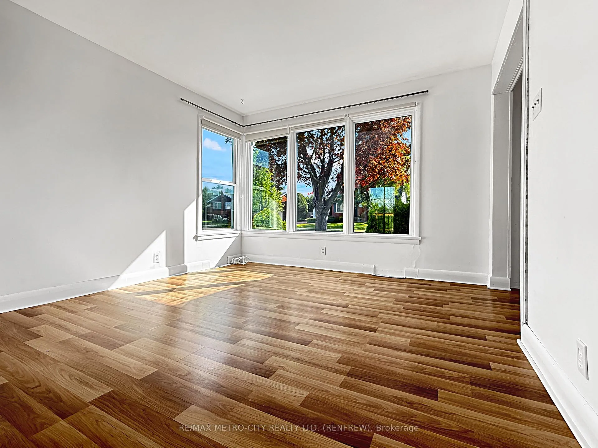 Photo 6 of 597 Fortington Street, Renfrew — HOMEH