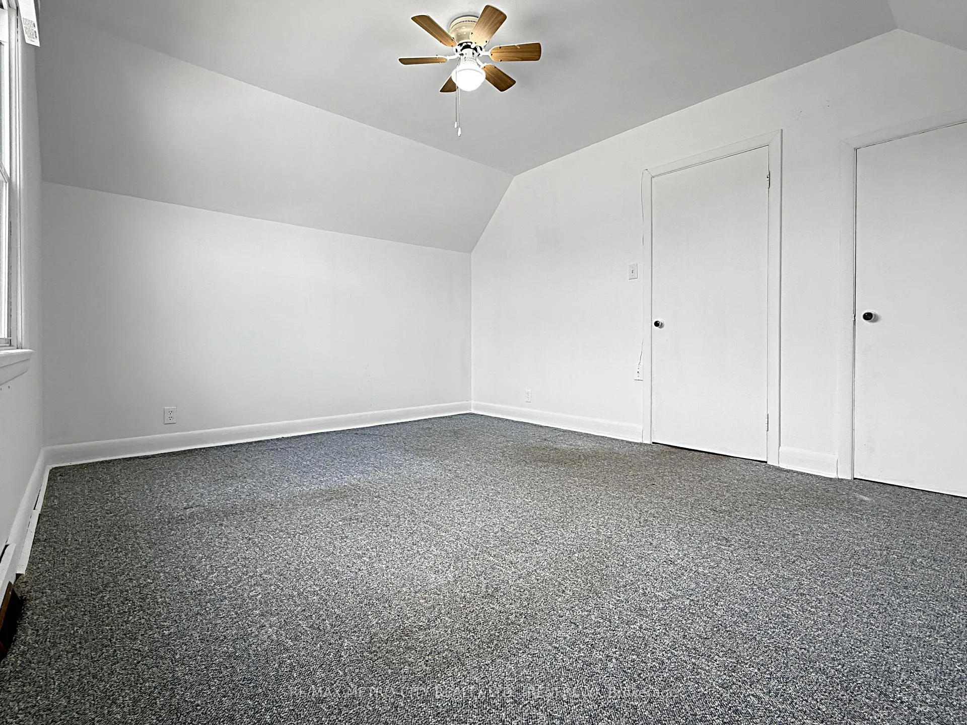 Photo 19 of 597 Fortington Street, Renfrew — HOMEH