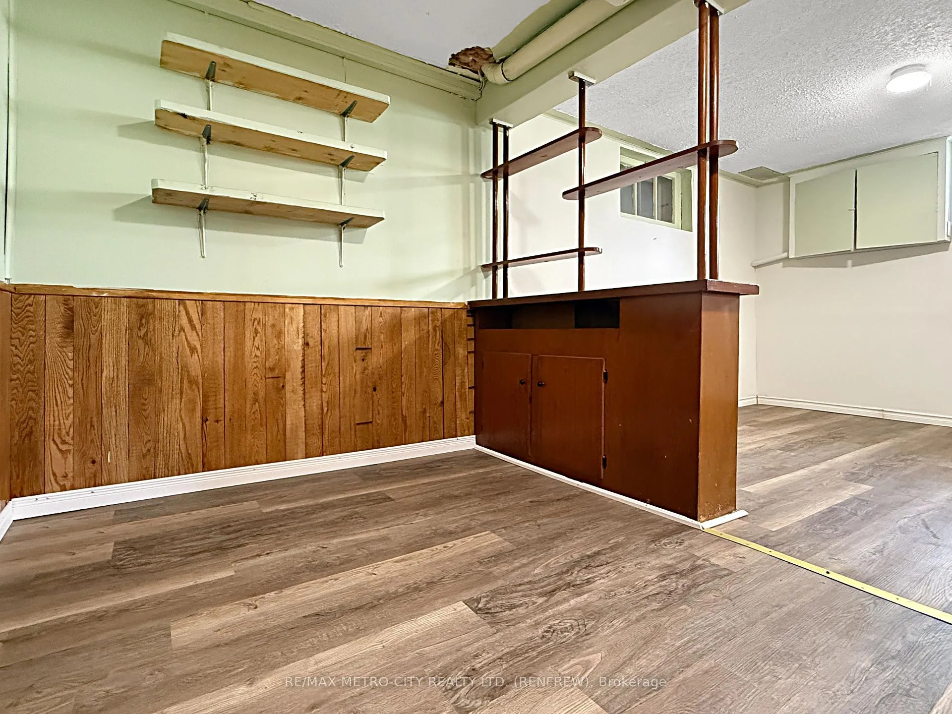 Photo 22 of 597 Fortington Street, Renfrew — HOMEH
