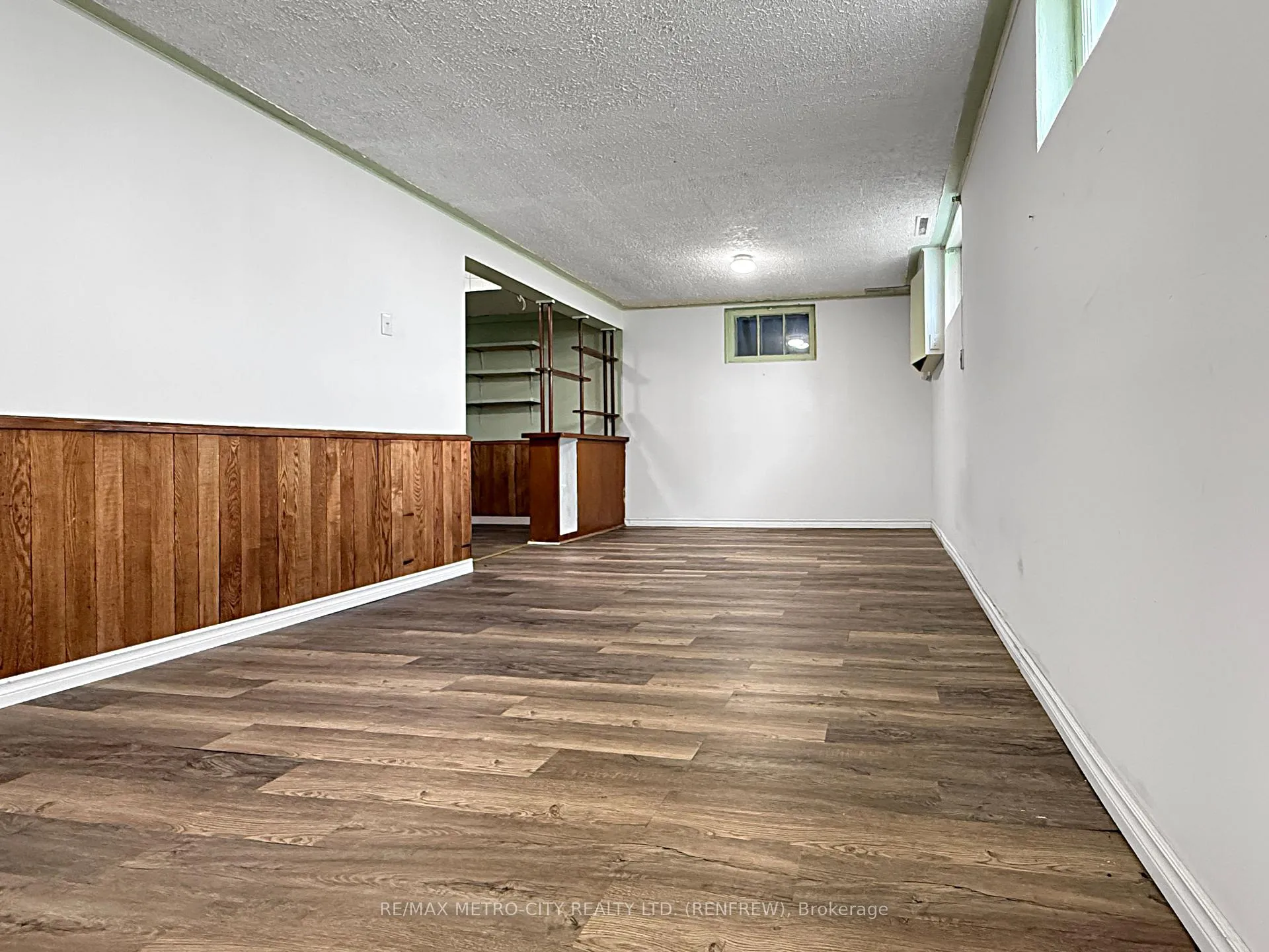 Photo 23 of 597 Fortington Street, Renfrew — HOMEH