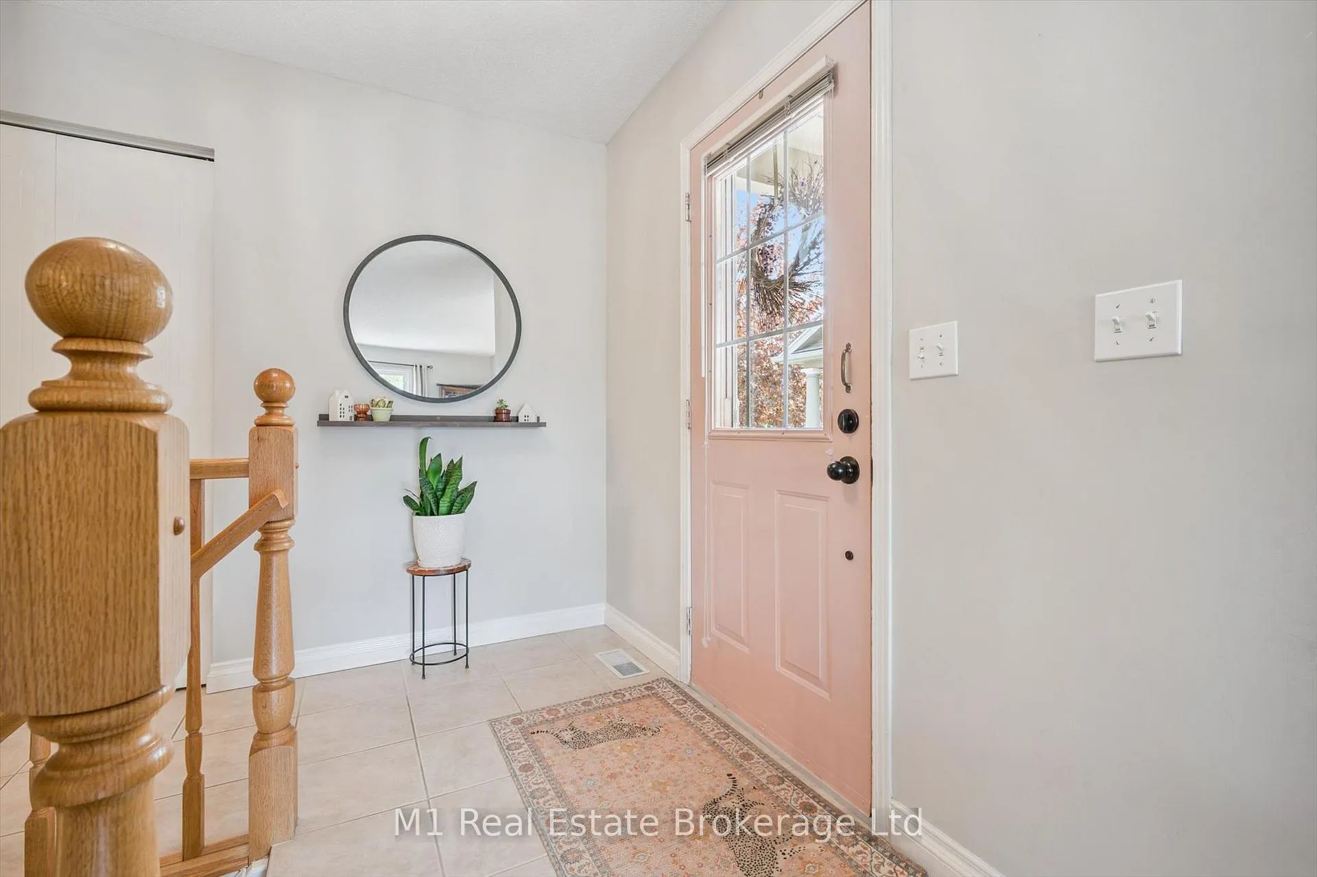 Photo 8 of 82 Starview Crescent, Guelph, Grange Road — HOMEH