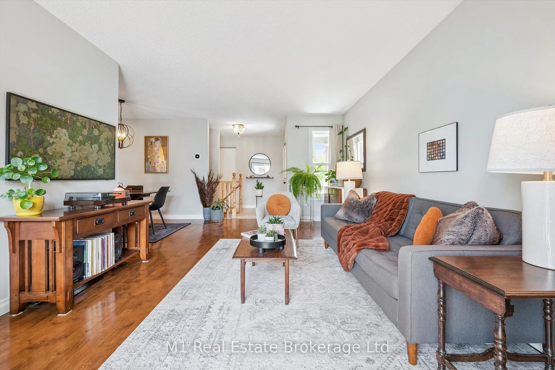 Photo 14 of 82 Starview Crescent, Guelph, Grange Road — HOMEH