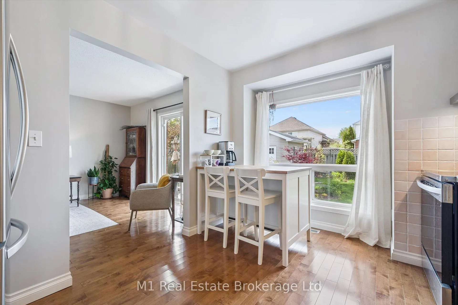Photo 19 of 82 Starview Crescent, Guelph, Grange Road — HOMEH