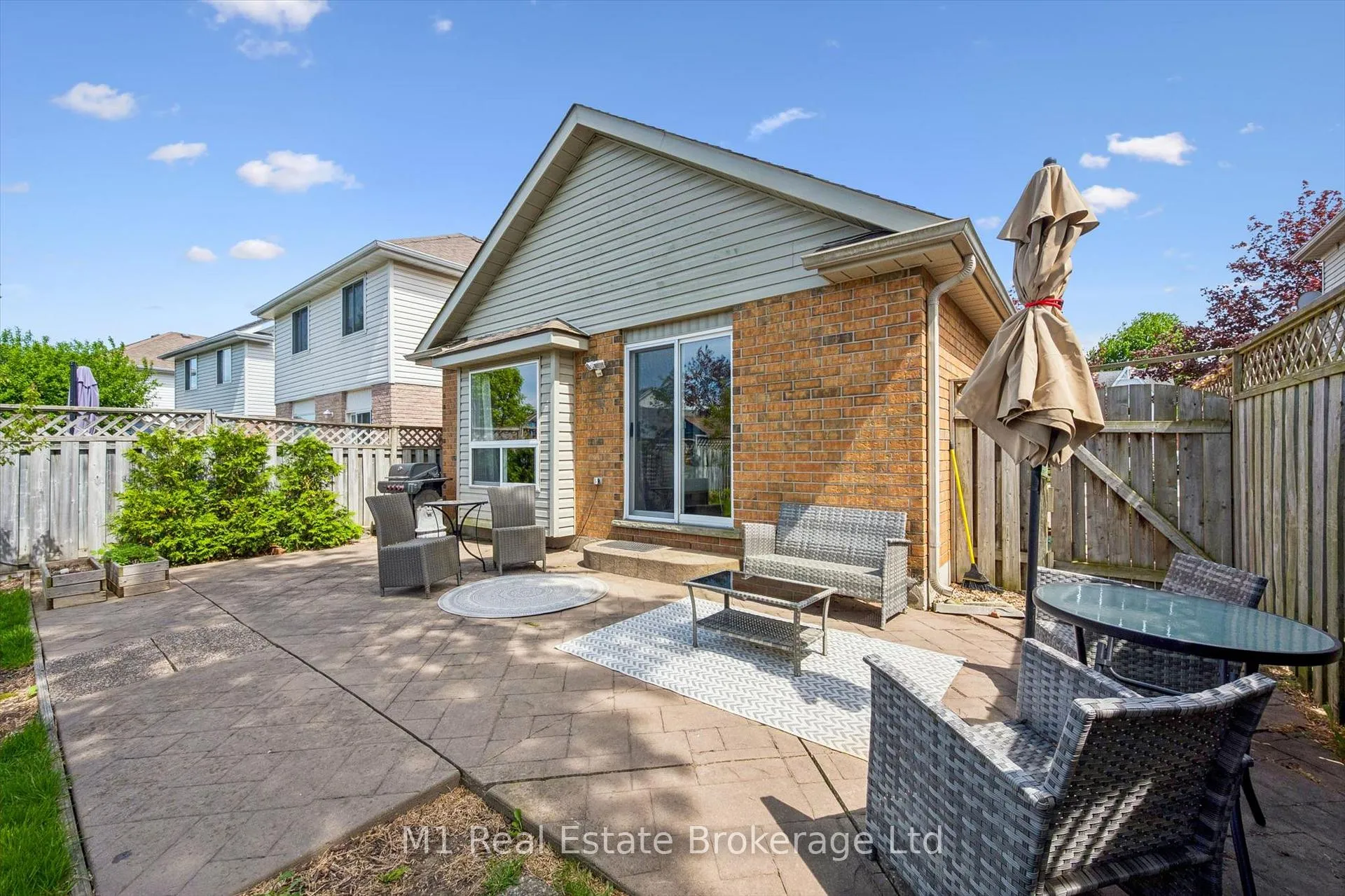 Photo 40 of 82 Starview Crescent, Guelph, Grange Road — HOMEH