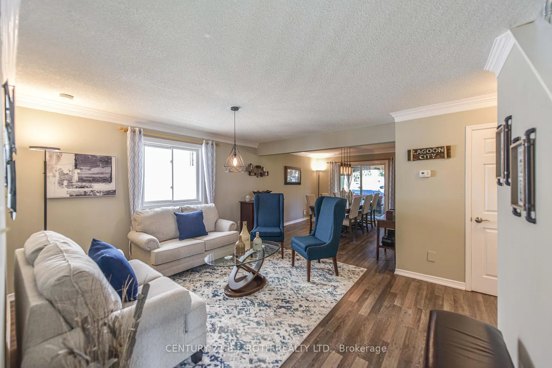 Photo 4 of 60 Simcoe Road, Ramara, Brechin — HOMEH