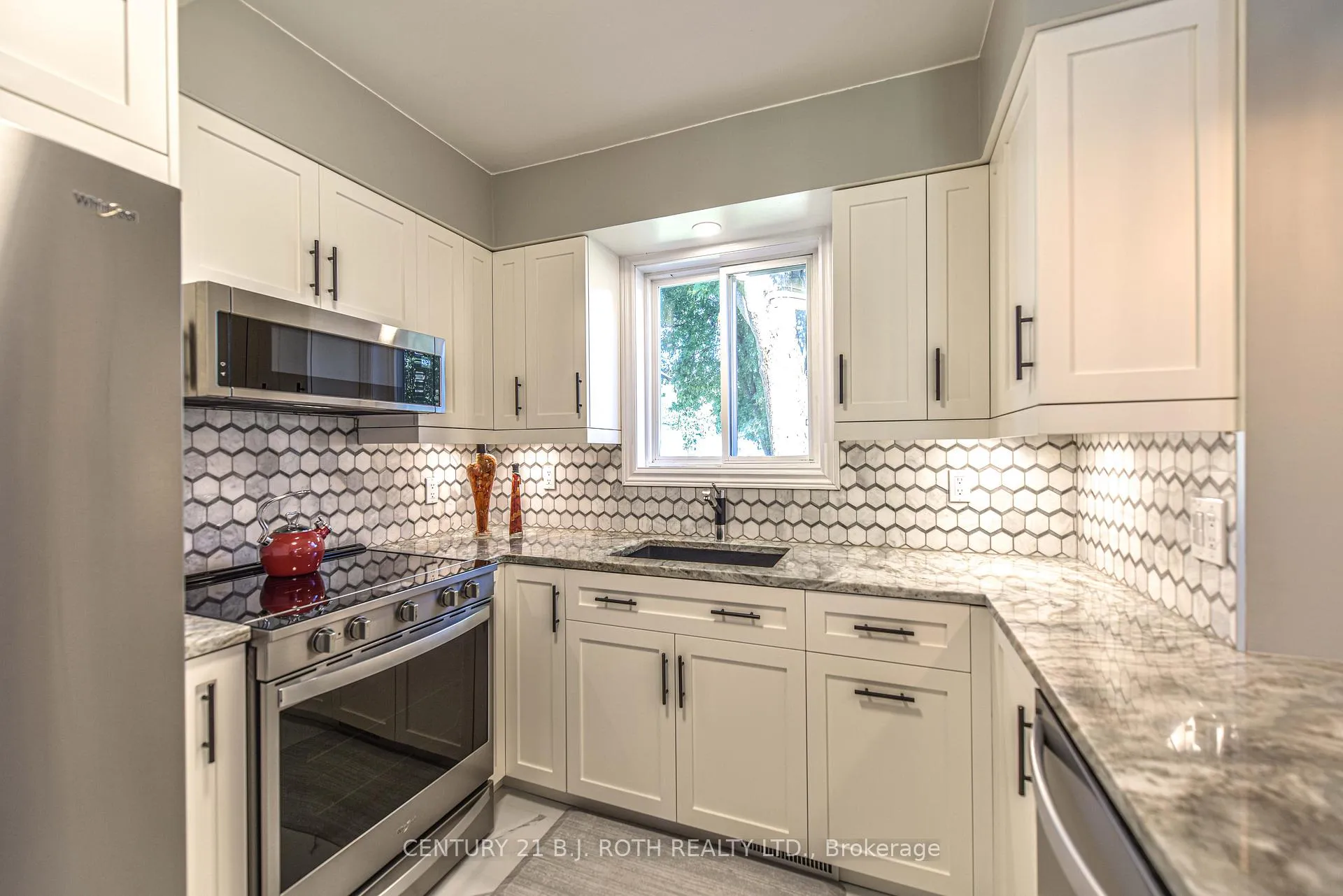 Photo 9 of 60 Simcoe Road, Ramara, Brechin — HOMEH