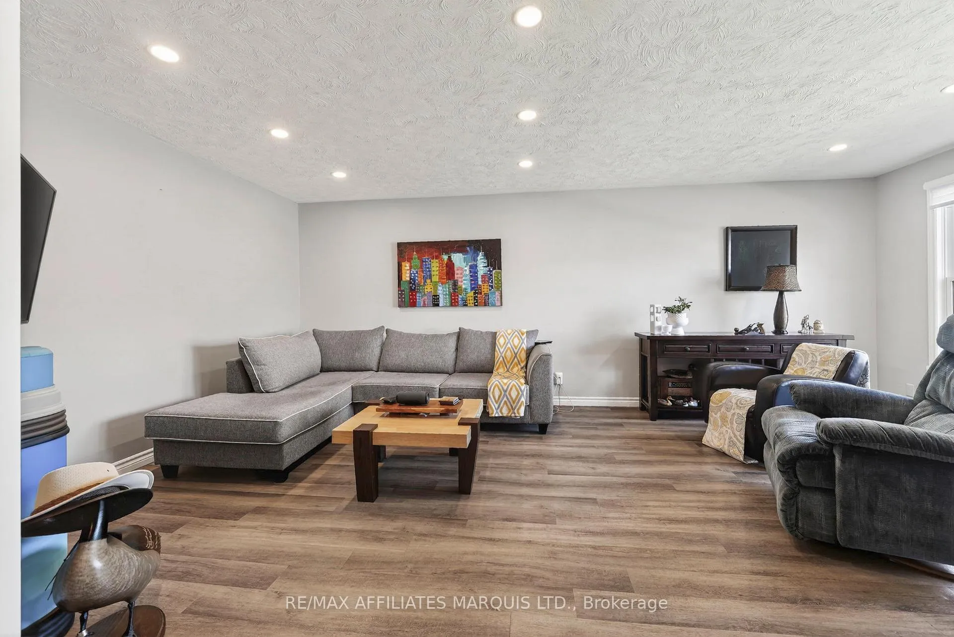 Photo 7 of 505 Anthony Street, Cornwall — HOMEH