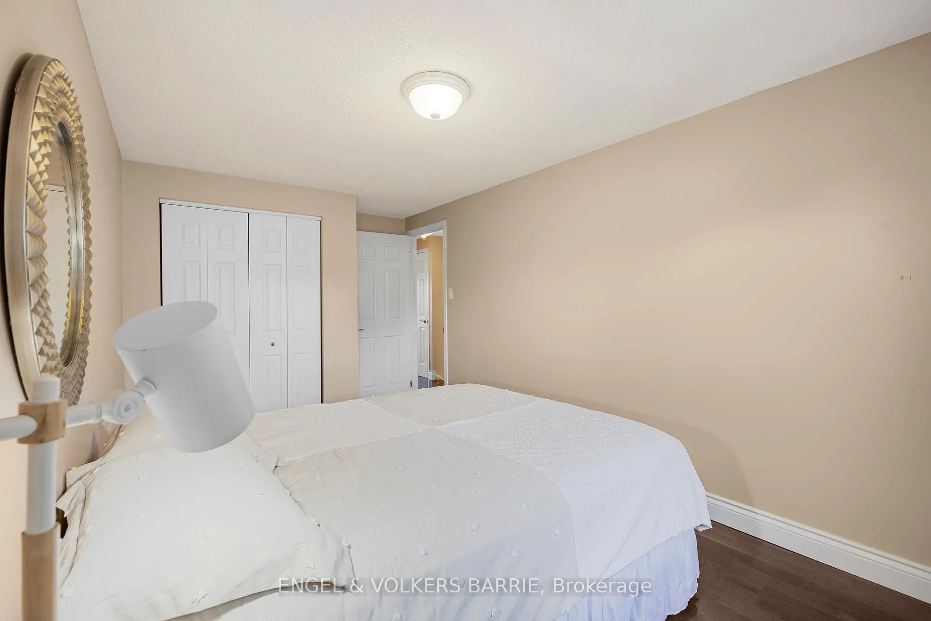 Photo 21 of 1 Aspen Court, Hamilton, Waterdown — HOMEH