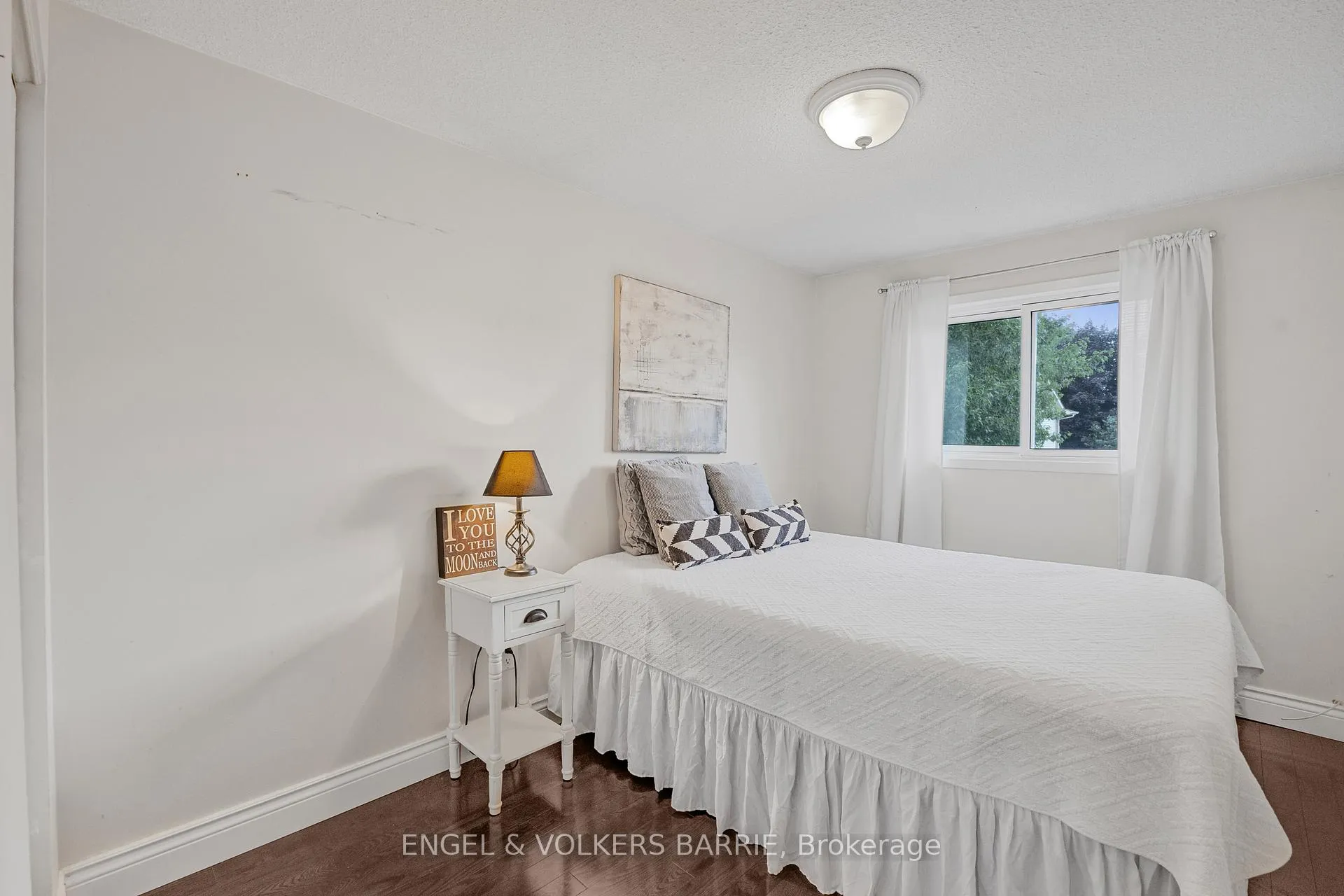 Photo 22 of 1 Aspen Court, Hamilton, Waterdown — HOMEH