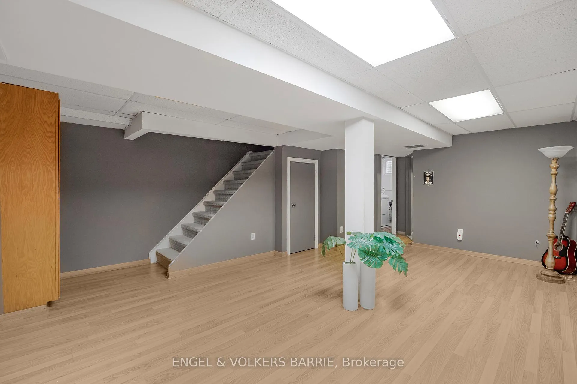 Photo 25 of 1 Aspen Court, Hamilton, Waterdown — HOMEH