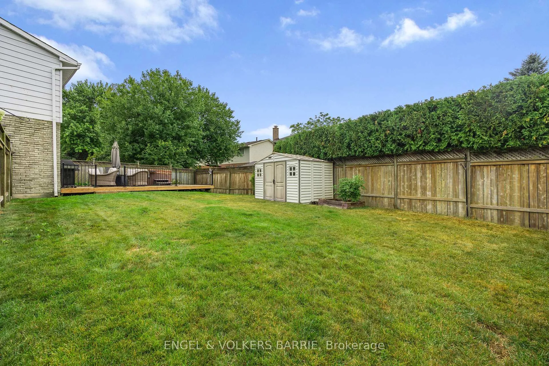 Photo 32 of 1 Aspen Court, Hamilton, Waterdown — HOMEH