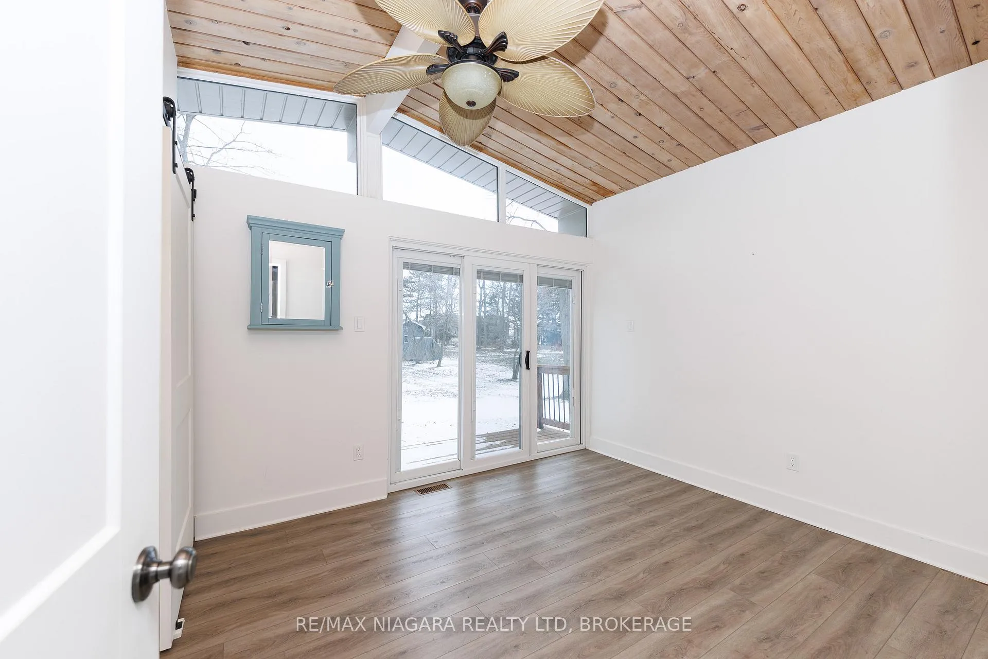 Photo 18 of 42 Mohawk Point Road, Haldimand, Dunnville — HOMEH
