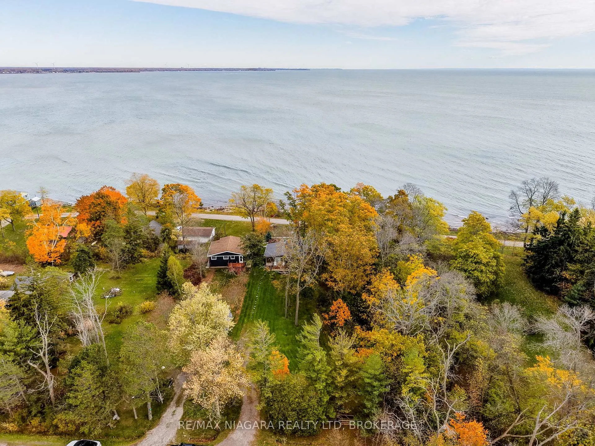 Photo 28 of 42 Mohawk Point Road, Haldimand, Dunnville — HOMEH