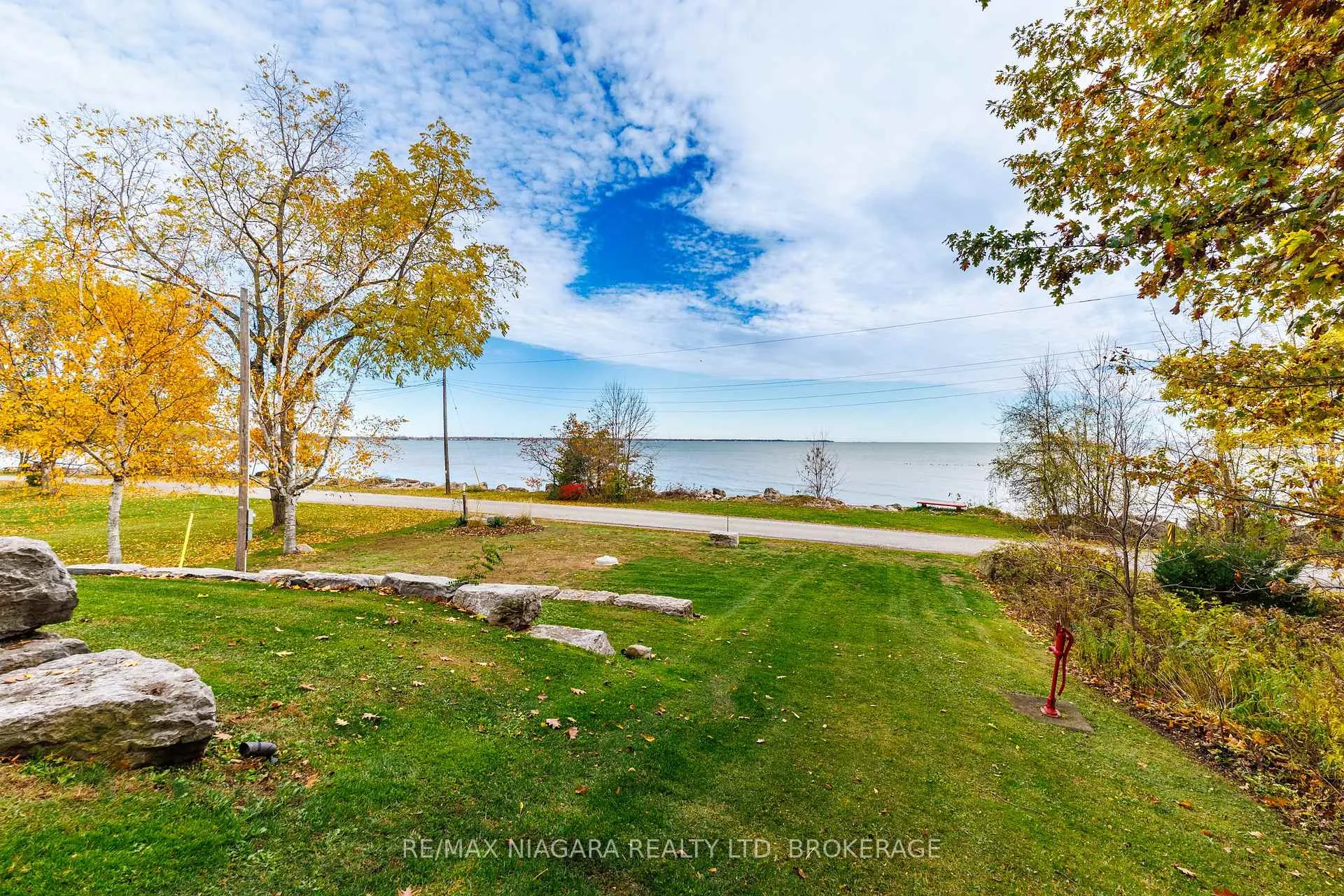 Photo 34 of 42 Mohawk Point Road, Haldimand, Dunnville — HOMEH