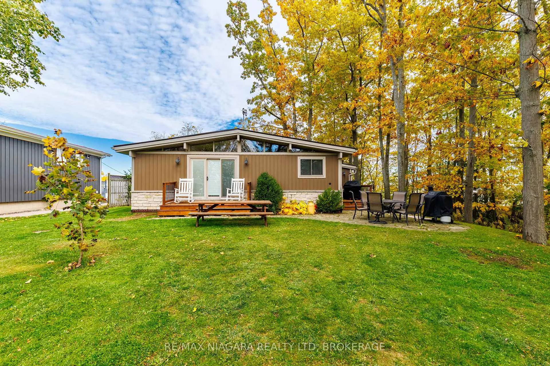 Photo 40 of 42 Mohawk Point Road, Haldimand, Dunnville — HOMEH