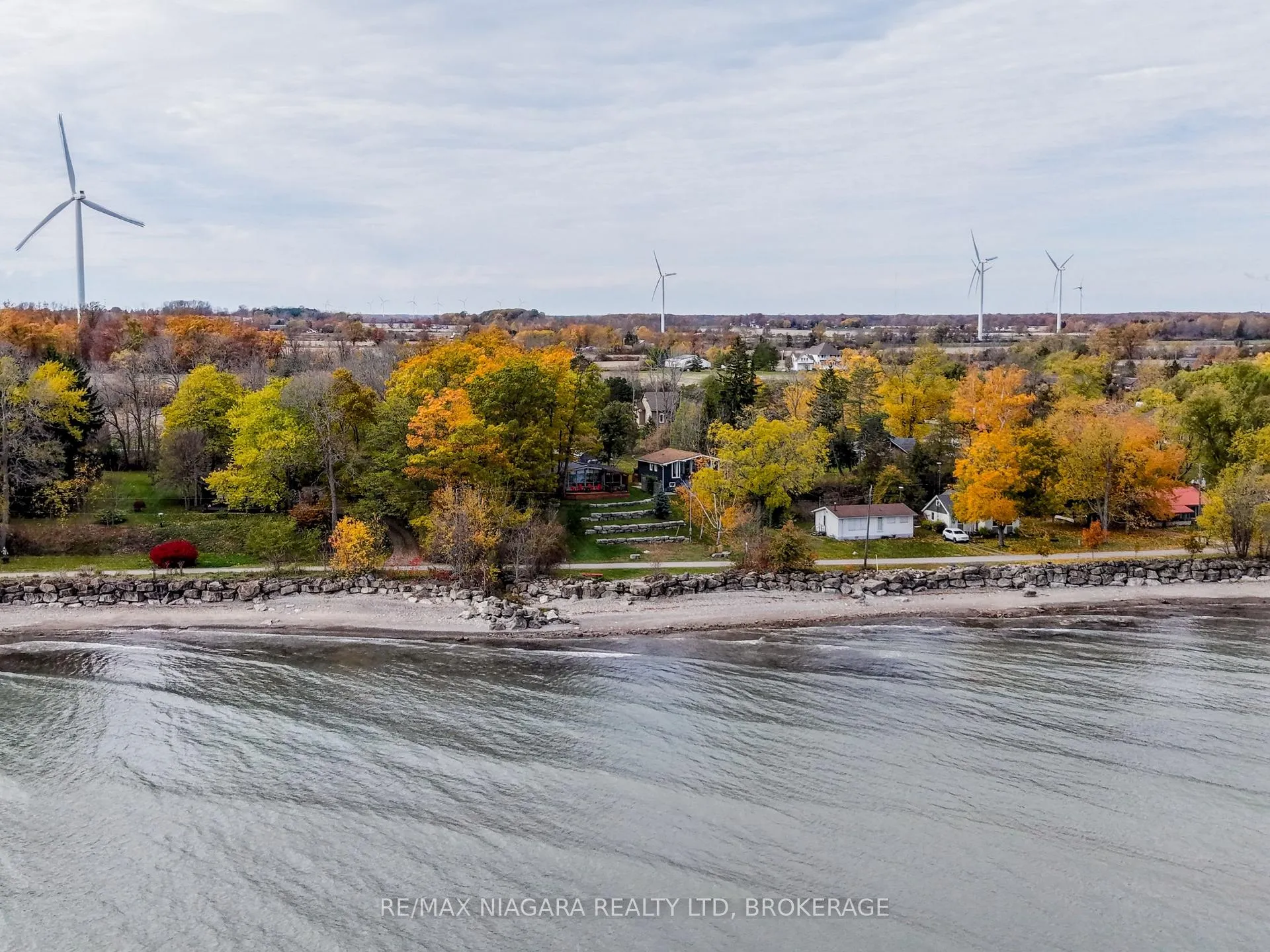 Photo 46 of 42 Mohawk Point Road, Haldimand, Dunnville — HOMEH