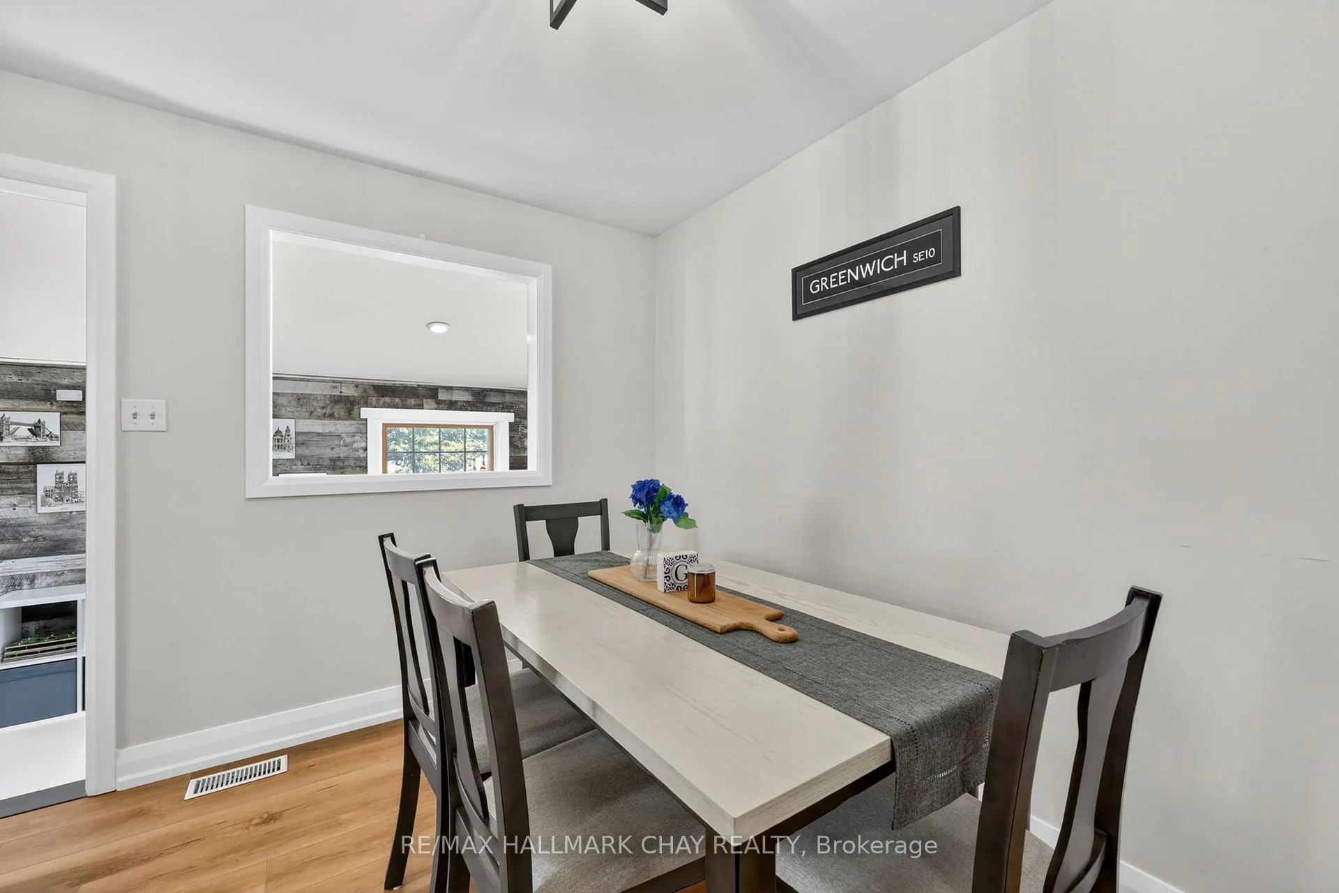 Photo 10 of 58 Biscayne Boulevard, Georgina, Keswick South — HOMEH