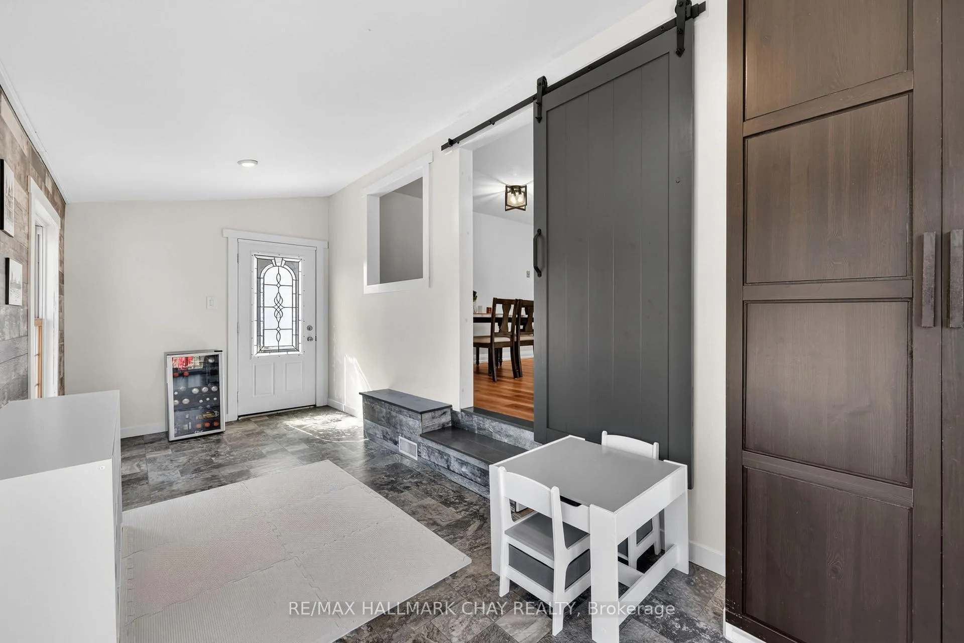 Photo 17 of 58 Biscayne Boulevard, Georgina, Keswick South — HOMEH