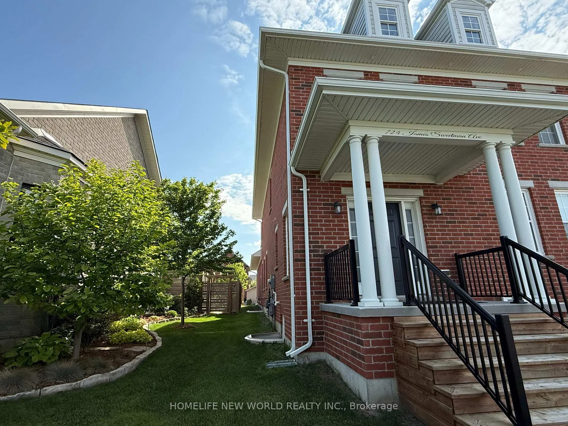 Photo 8 of 724 James Sweetman Avenue, Cobourg — HOMEH
